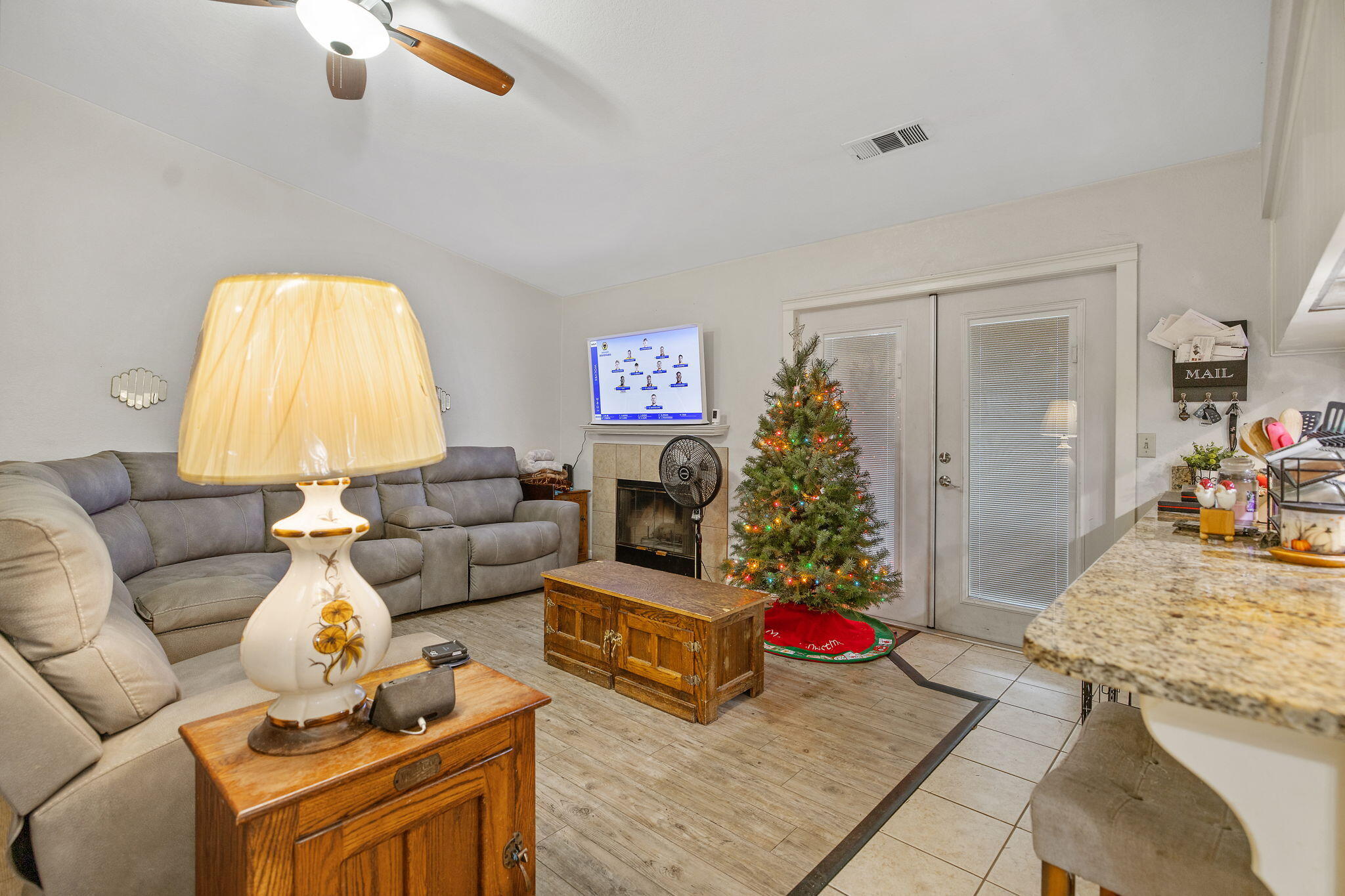 606 N Orange Ave, Exeter, CA 93221