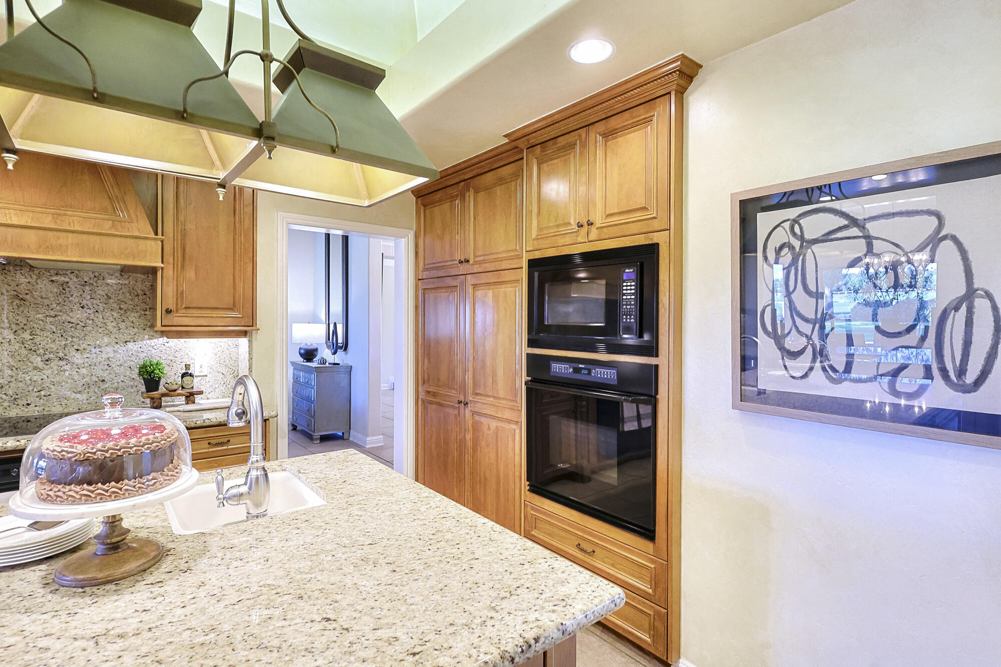 16500 Rd 152, Tulare, CA 93274