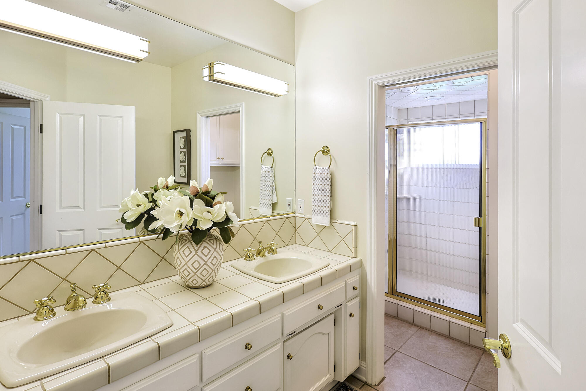 16500 Rd 152, Tulare, CA 93274