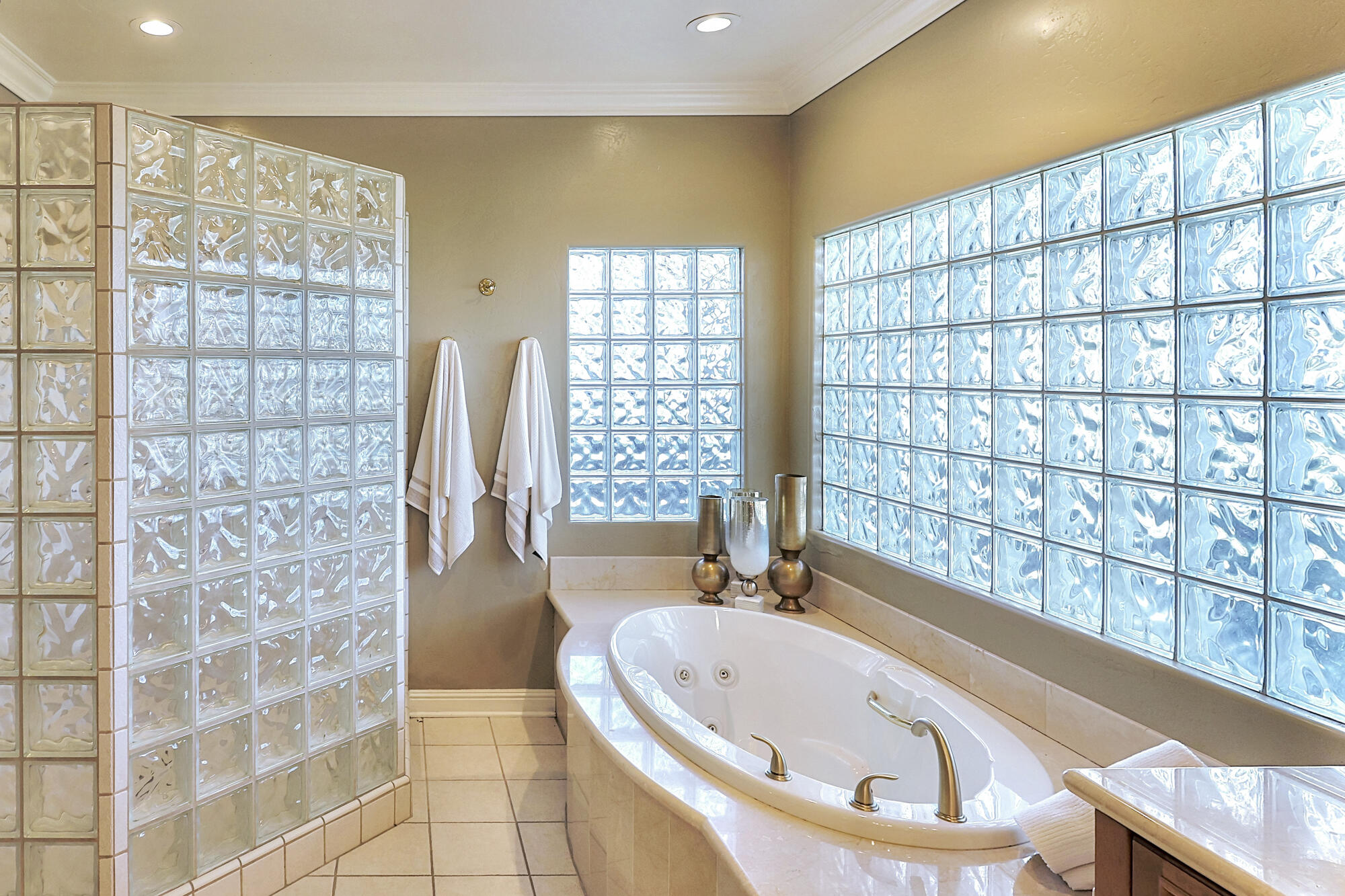 16500 Rd 152, Tulare, CA 93274