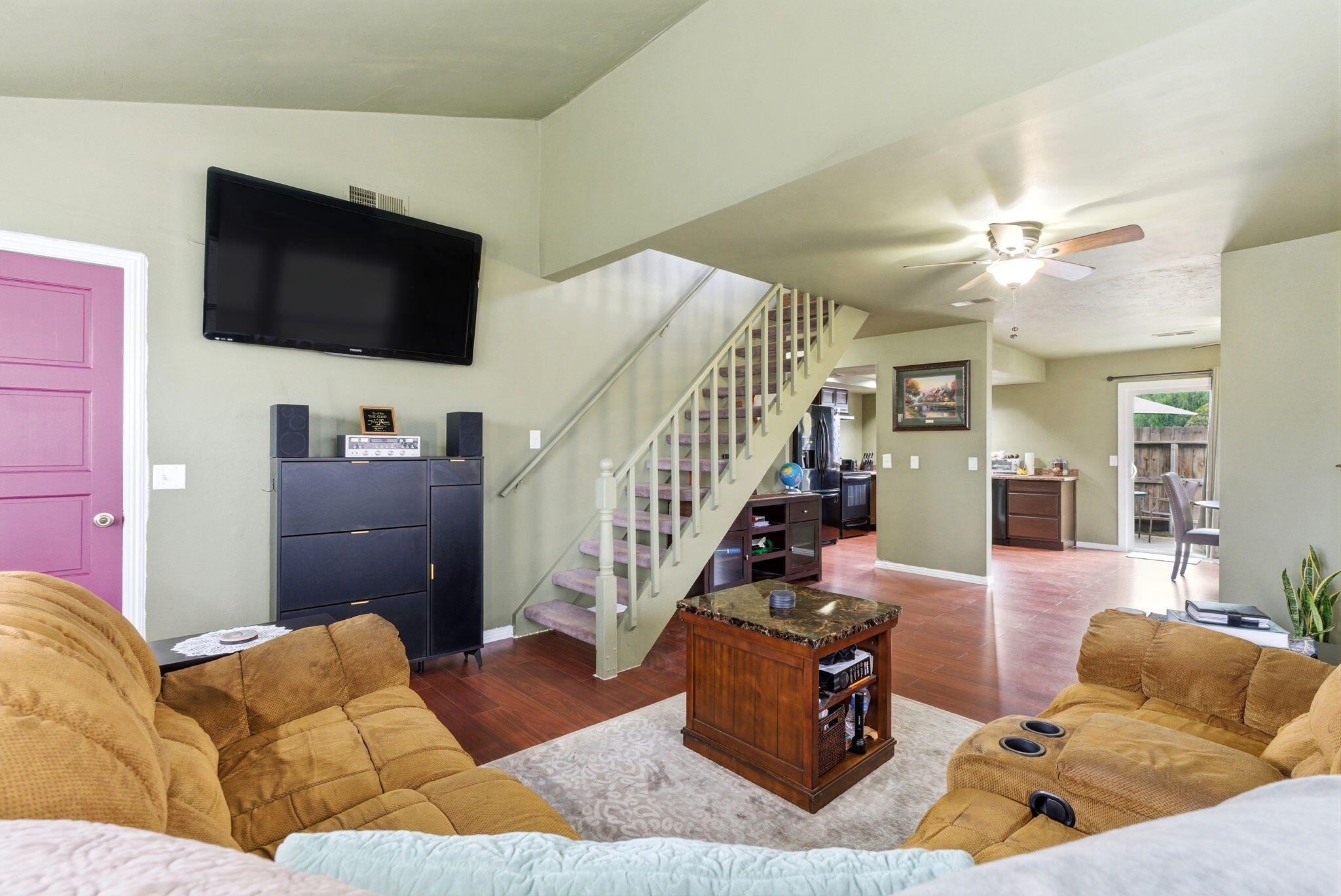 1836 E Vassar Dr, Visalia, CA 93292