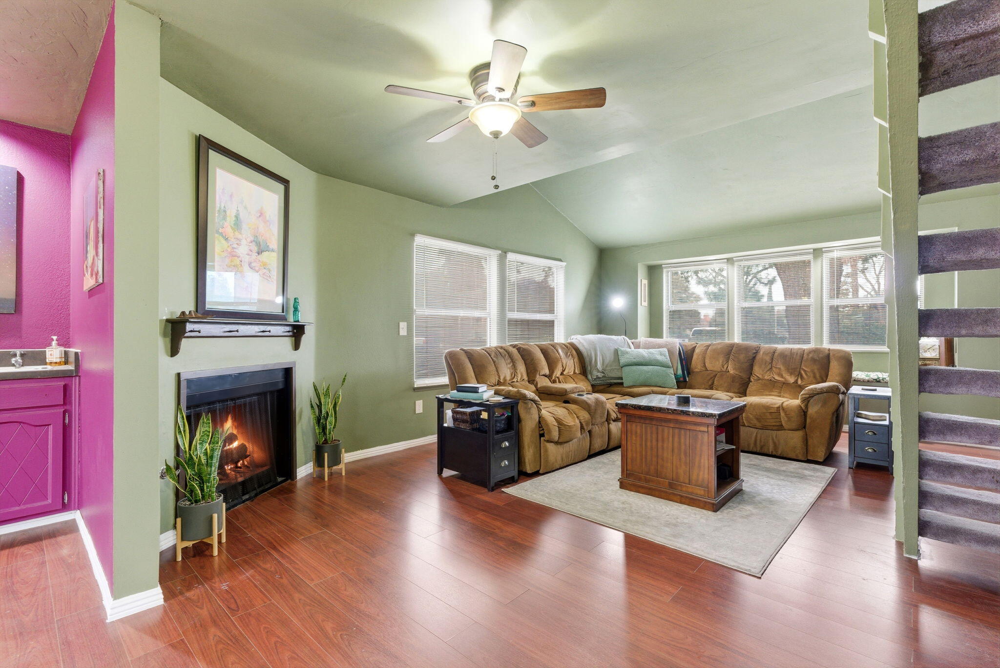 1836 E Vassar Dr, Visalia, CA 93292