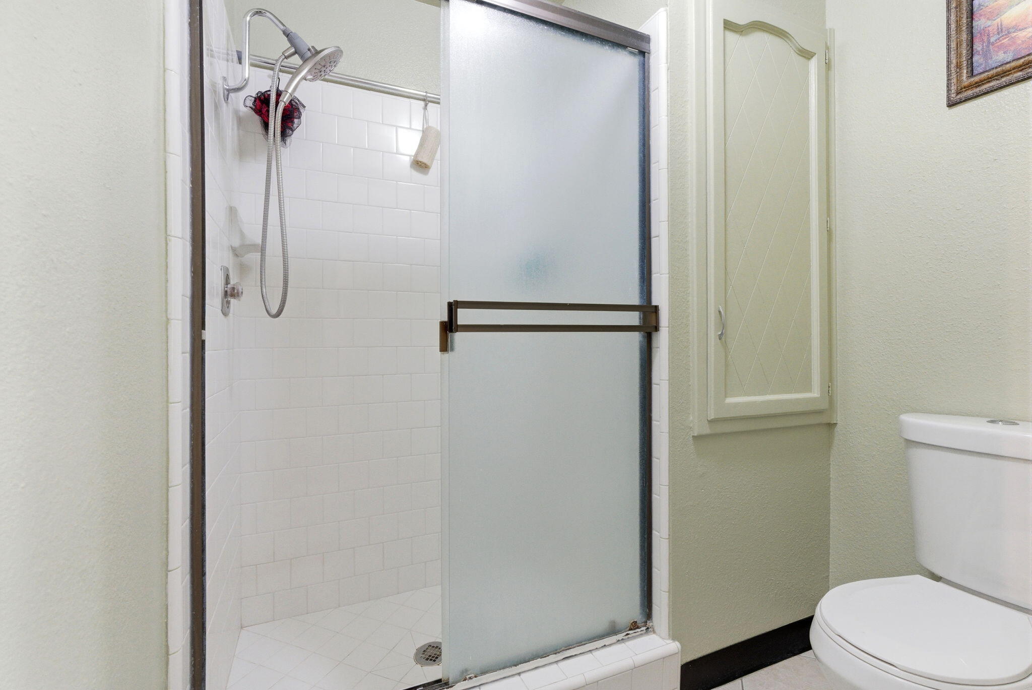 1836 E Vassar Dr, Visalia, CA 93292