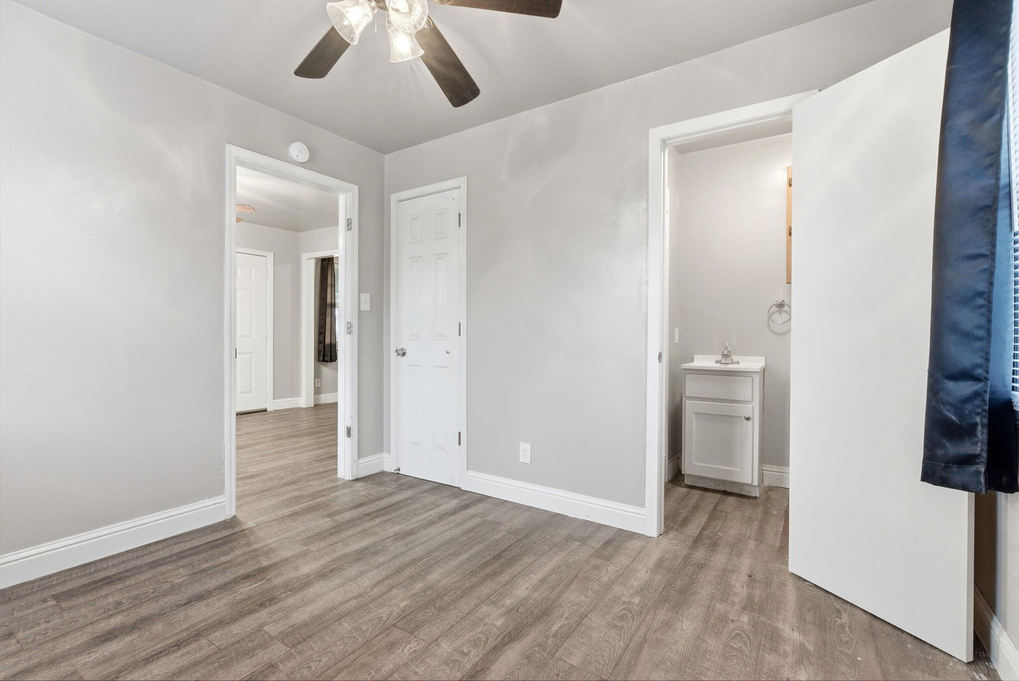 1217 N Stevenson St, Visalia, CA 93291