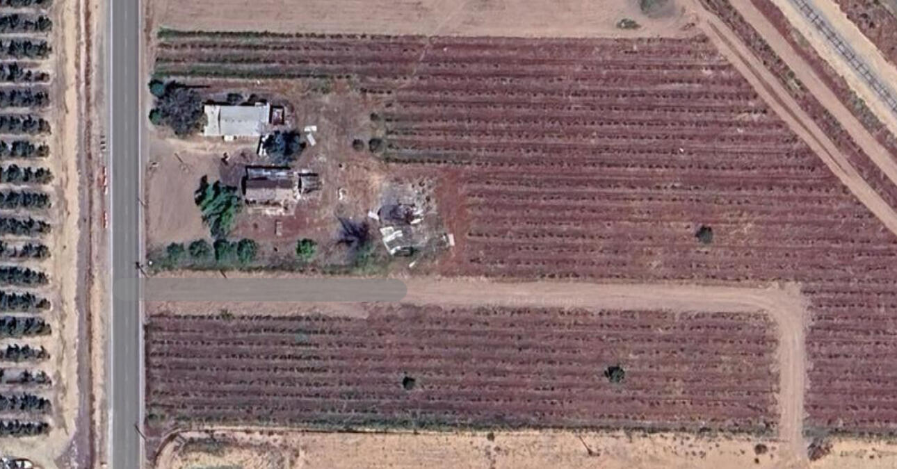 42162 Englehart Ave, Dinuba, CA 93618