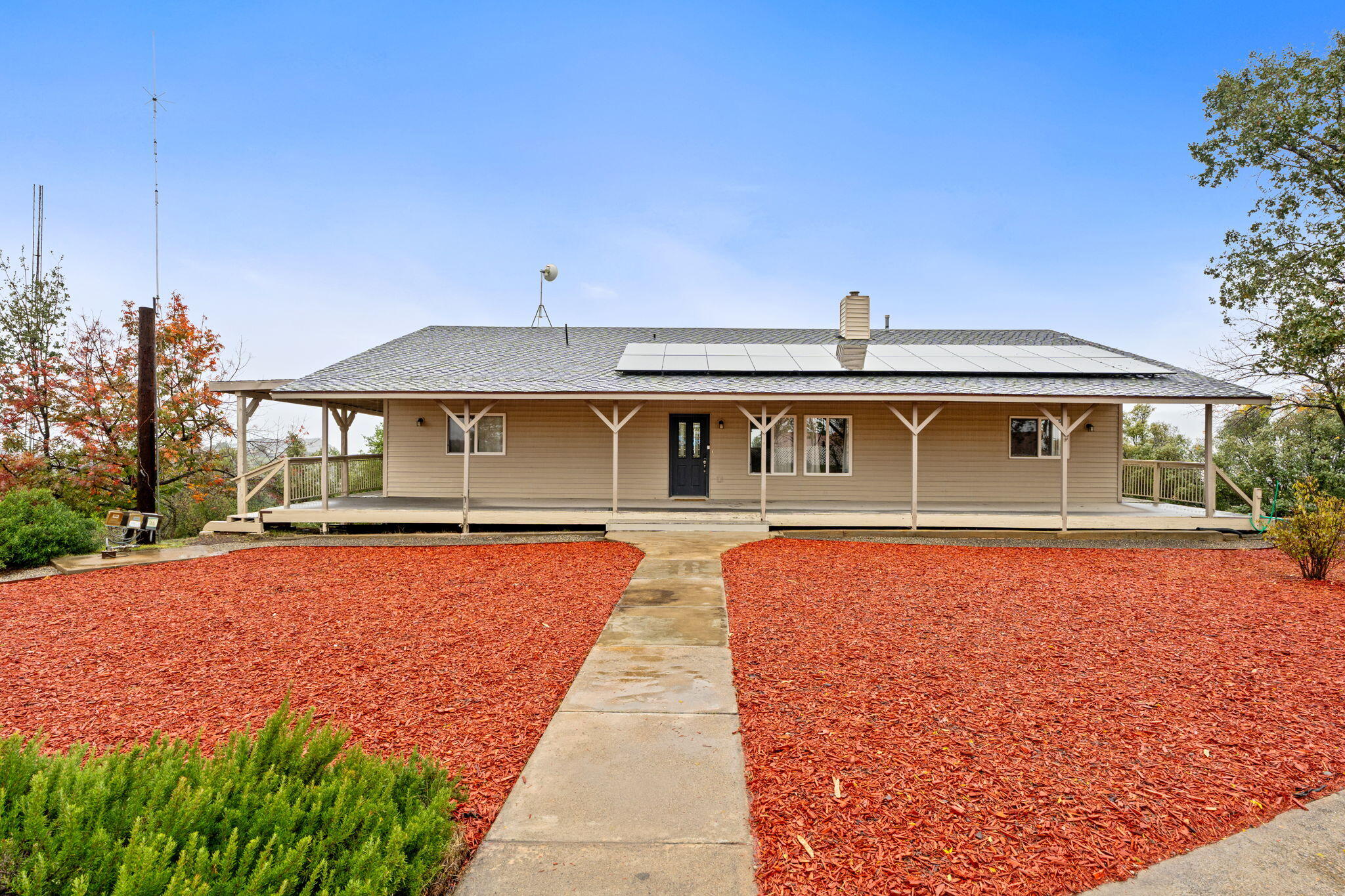 50890 Rosemary Ln Ln, Yokuts Valley, CA 93675