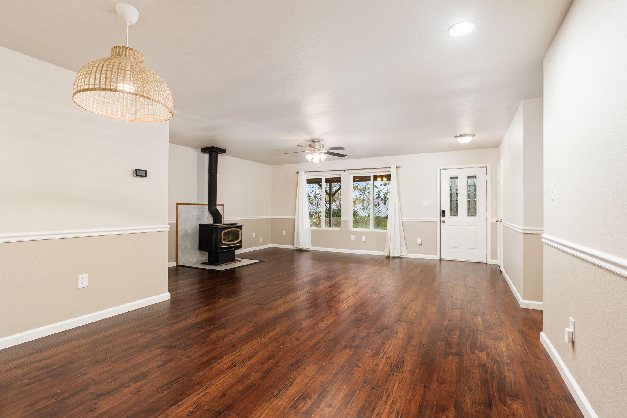 50890 Rosemary Ln Ln, Yokuts Valley, CA 93675