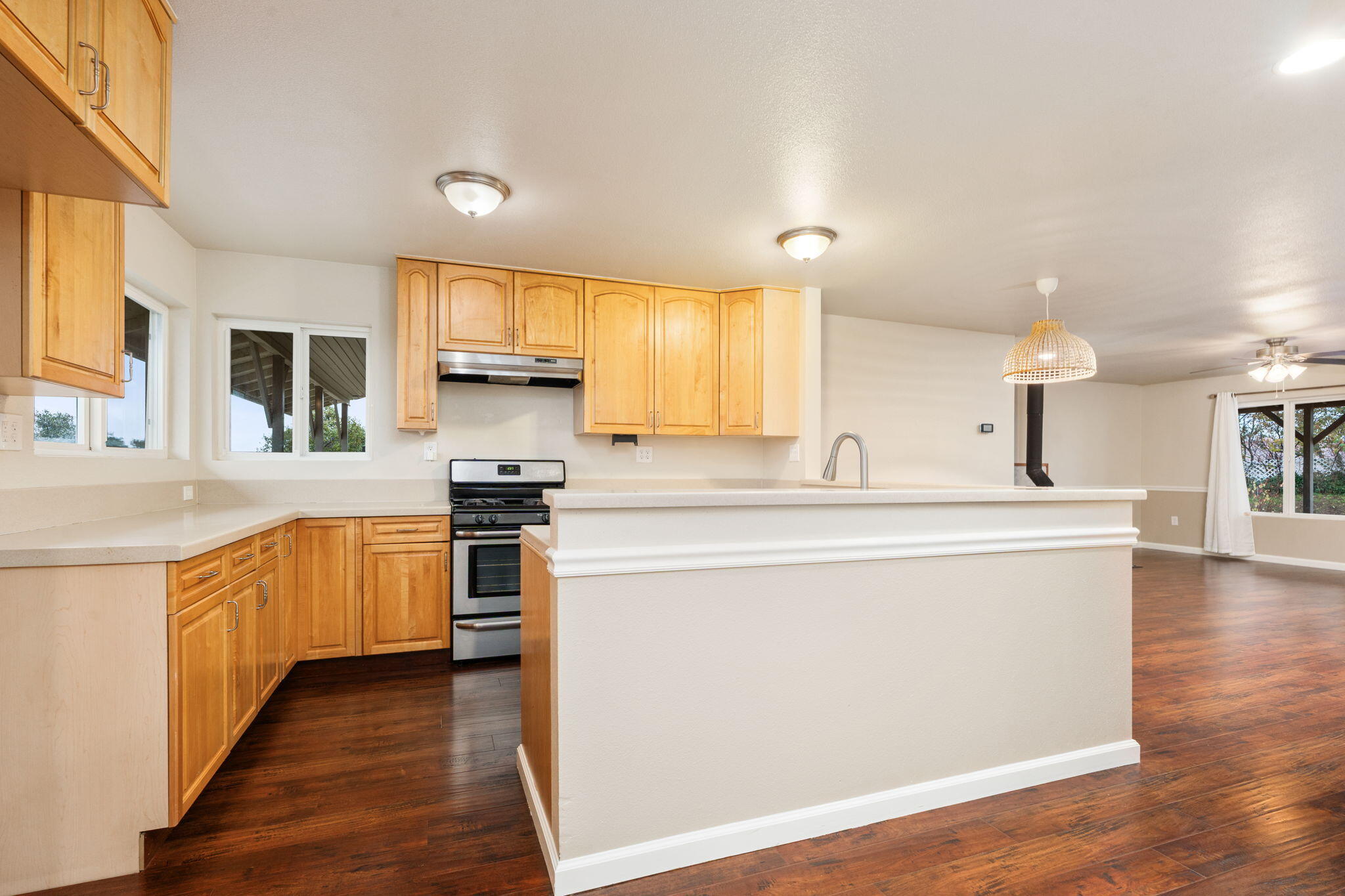 50890 Rosemary Ln Ln, Yokuts Valley, CA 93675