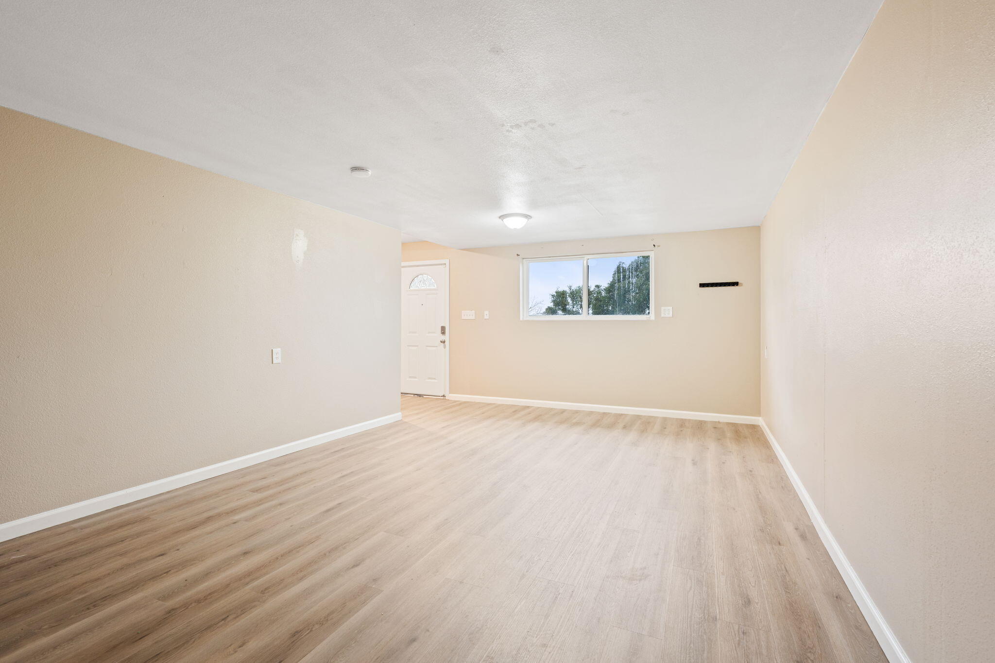 50890 Rosemary Ln Ln, Yokuts Valley, CA 93675