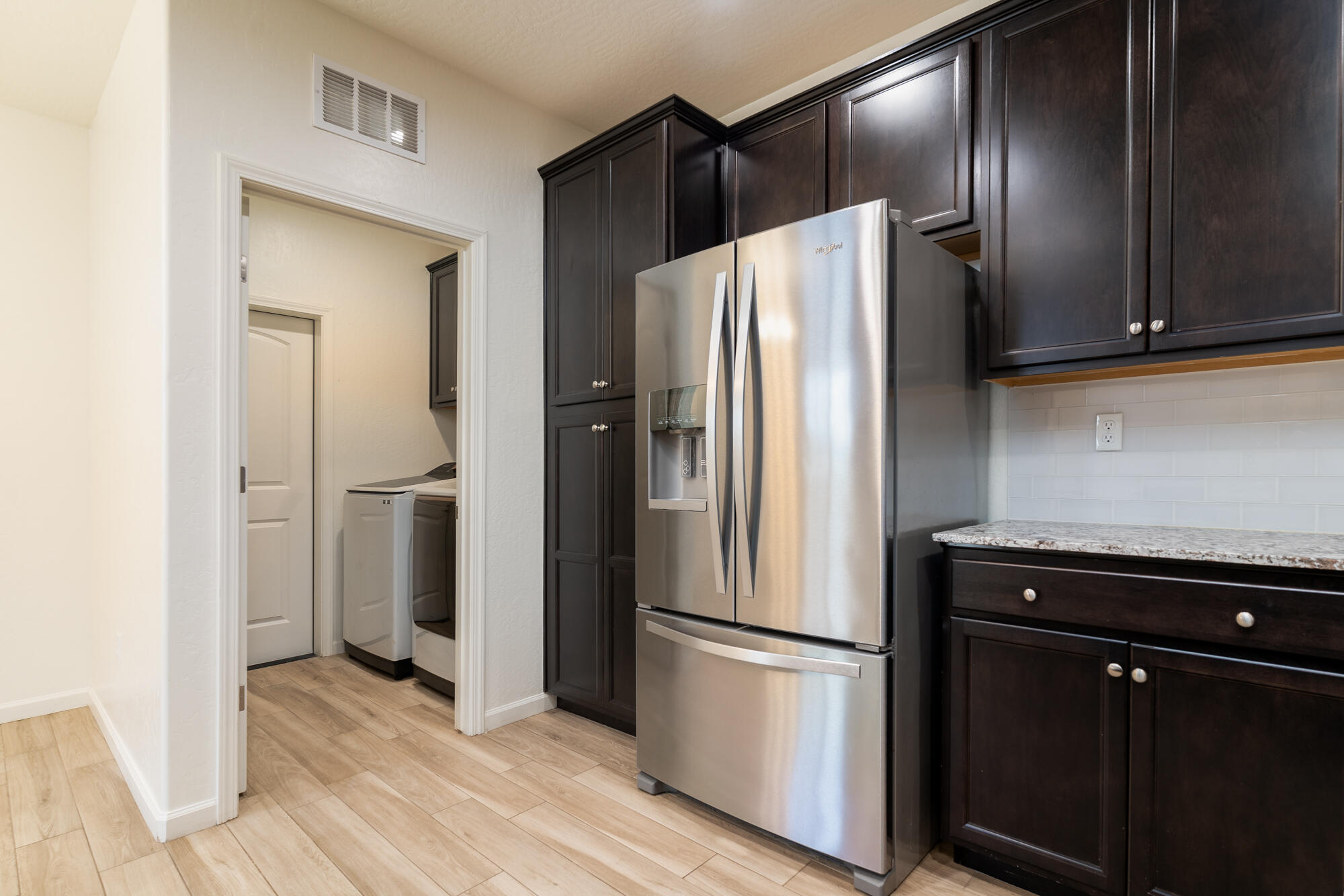 3224 Dorset St, Tulare, CA 93274