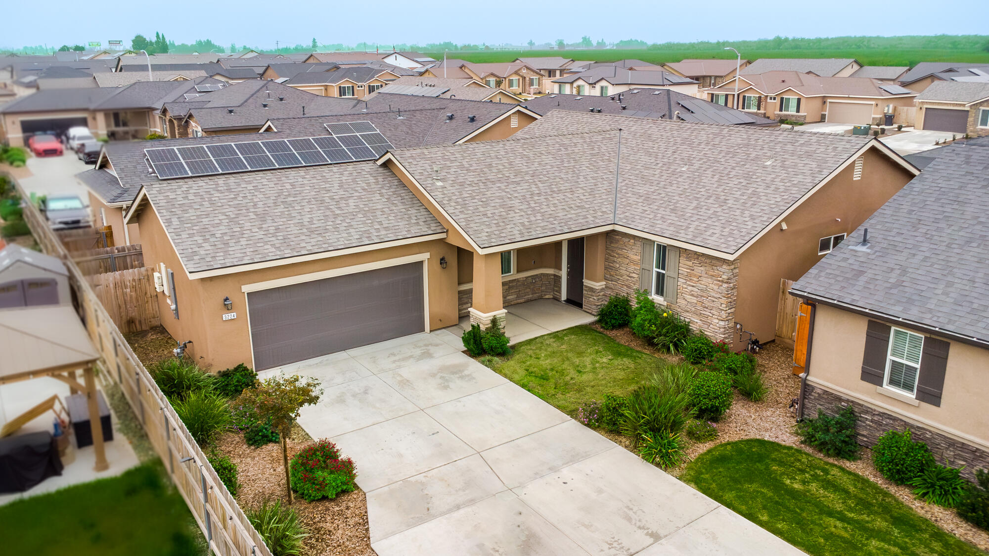 3224 Dorset St, Tulare, CA 93274