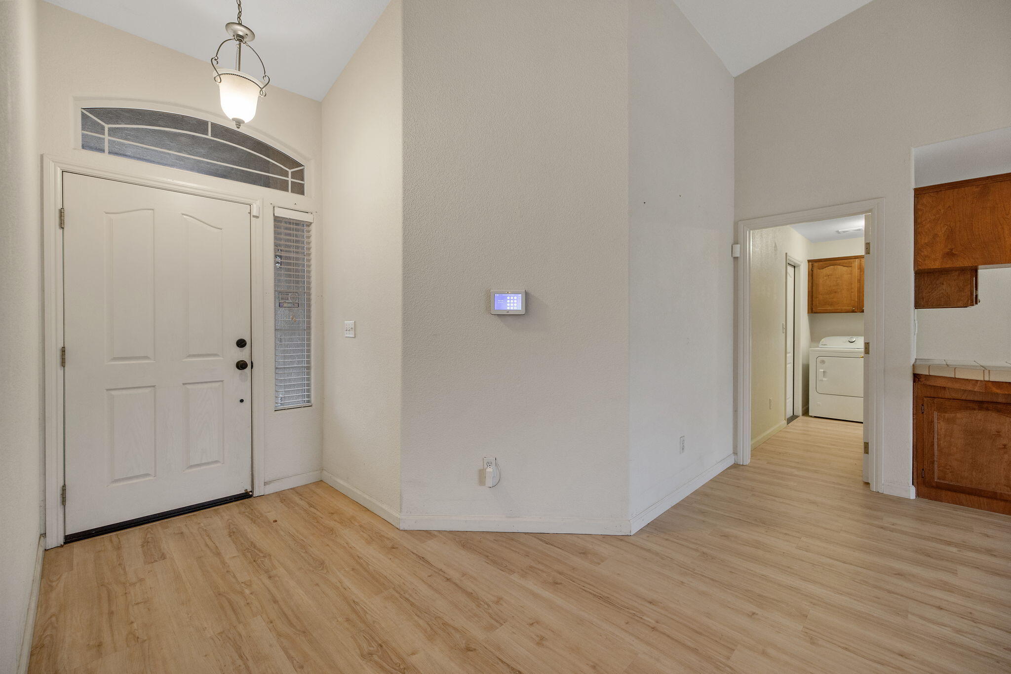 2318 E Cherry Ave, Visalia, CA 93292