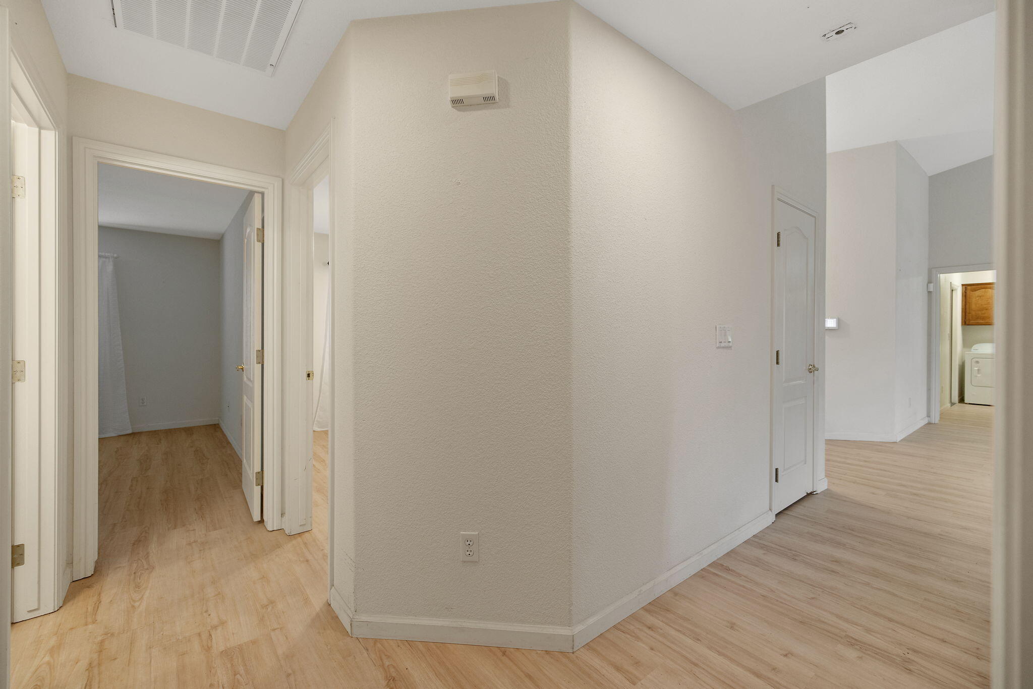 2318 E Cherry Ave, Visalia, CA 93292