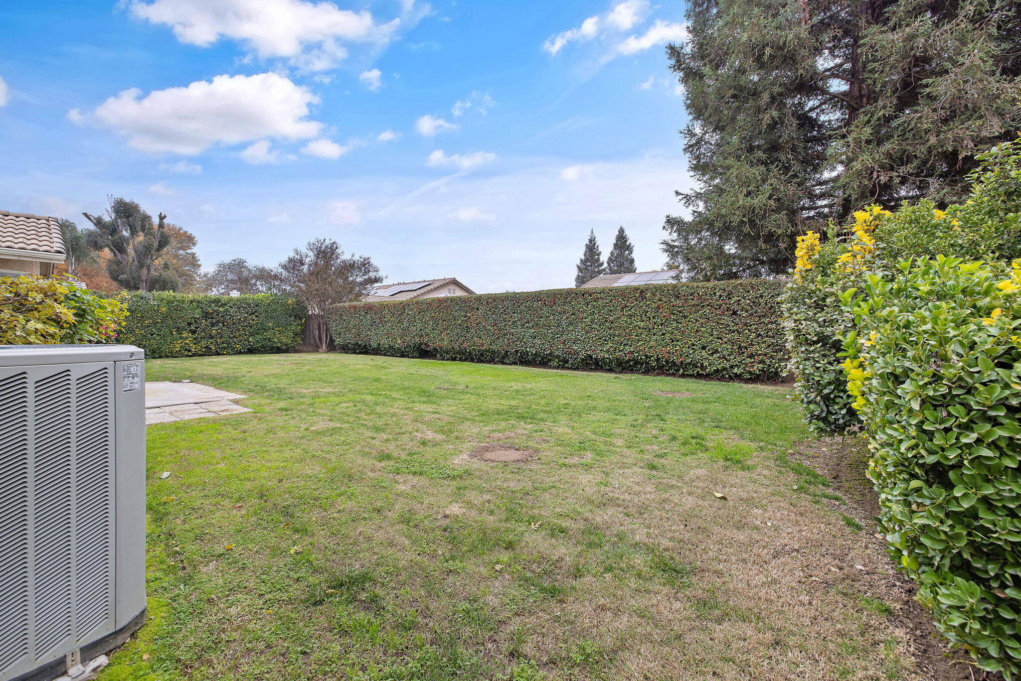 2318 E Cherry Ave, Visalia, CA 93292