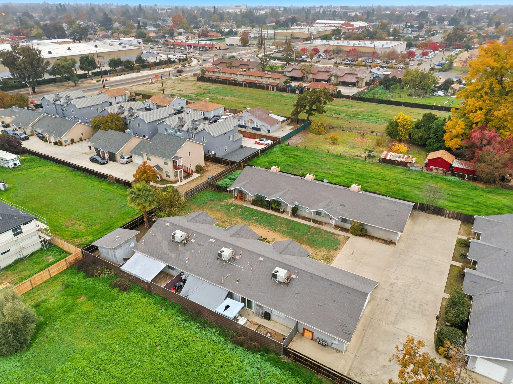 1349 S Liberty St, Visalia, CA 93292