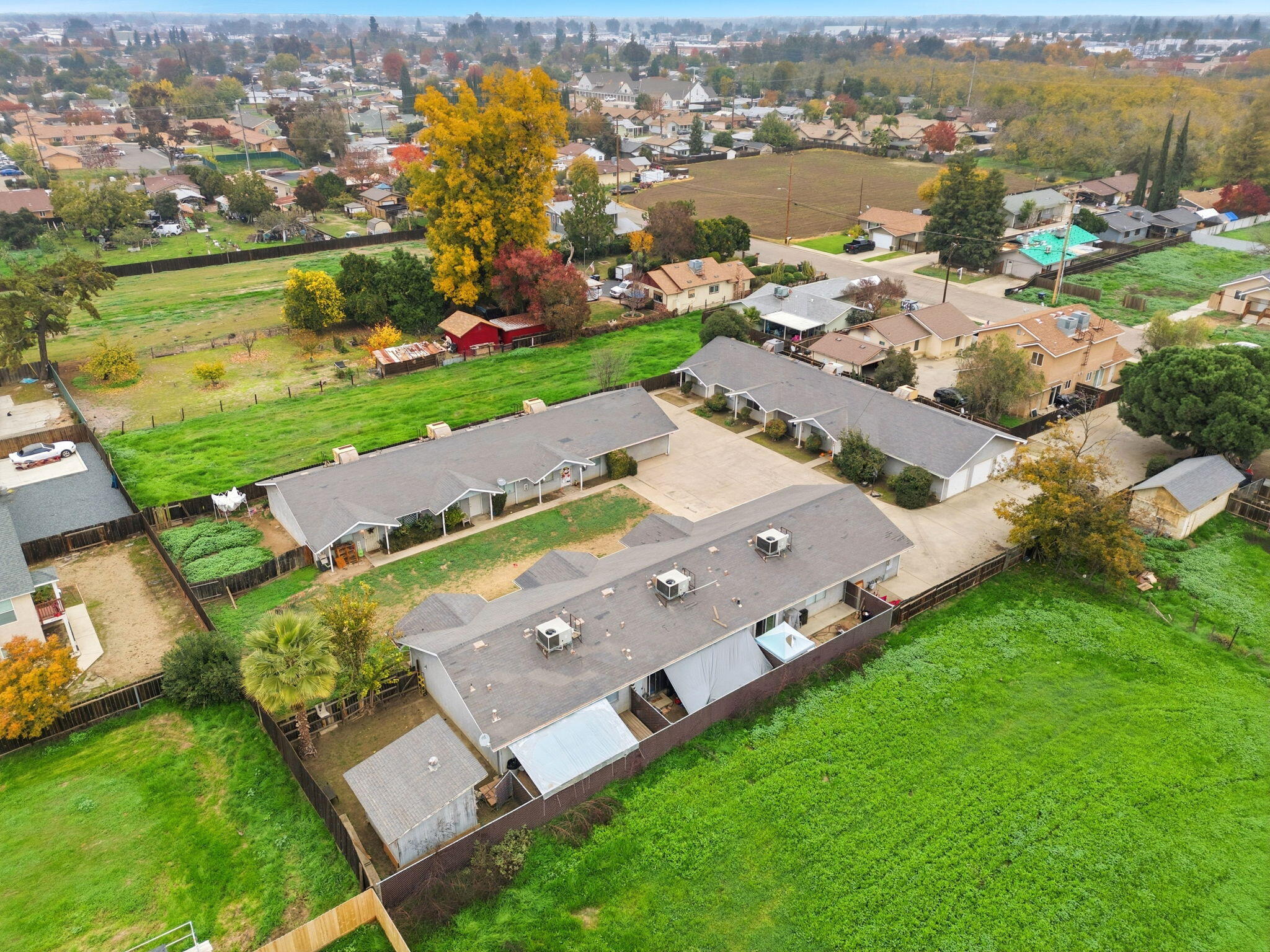 1349 S Liberty St, Visalia, CA 93292