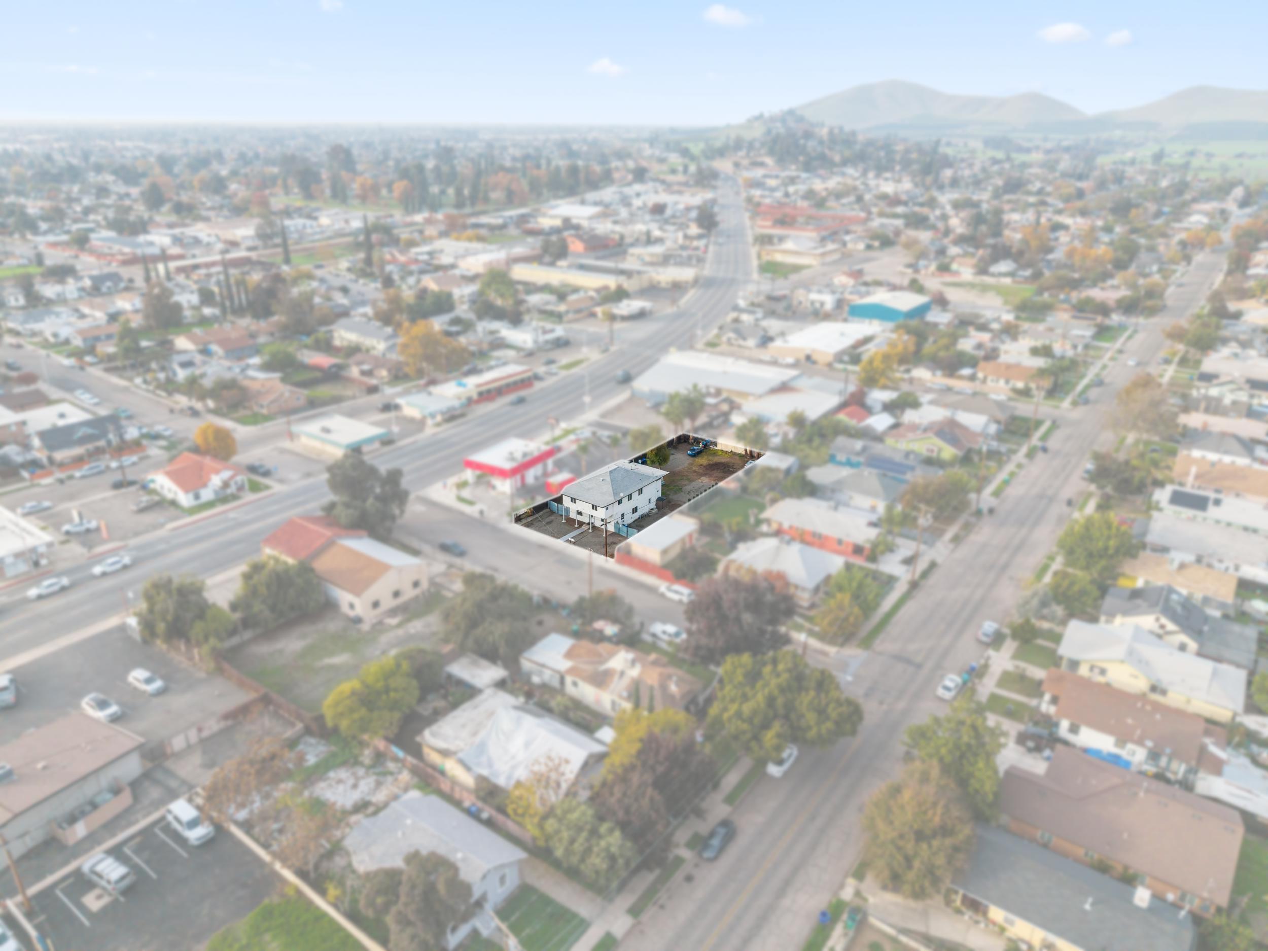 24 E School Ave #4, Porterville, CA 93257