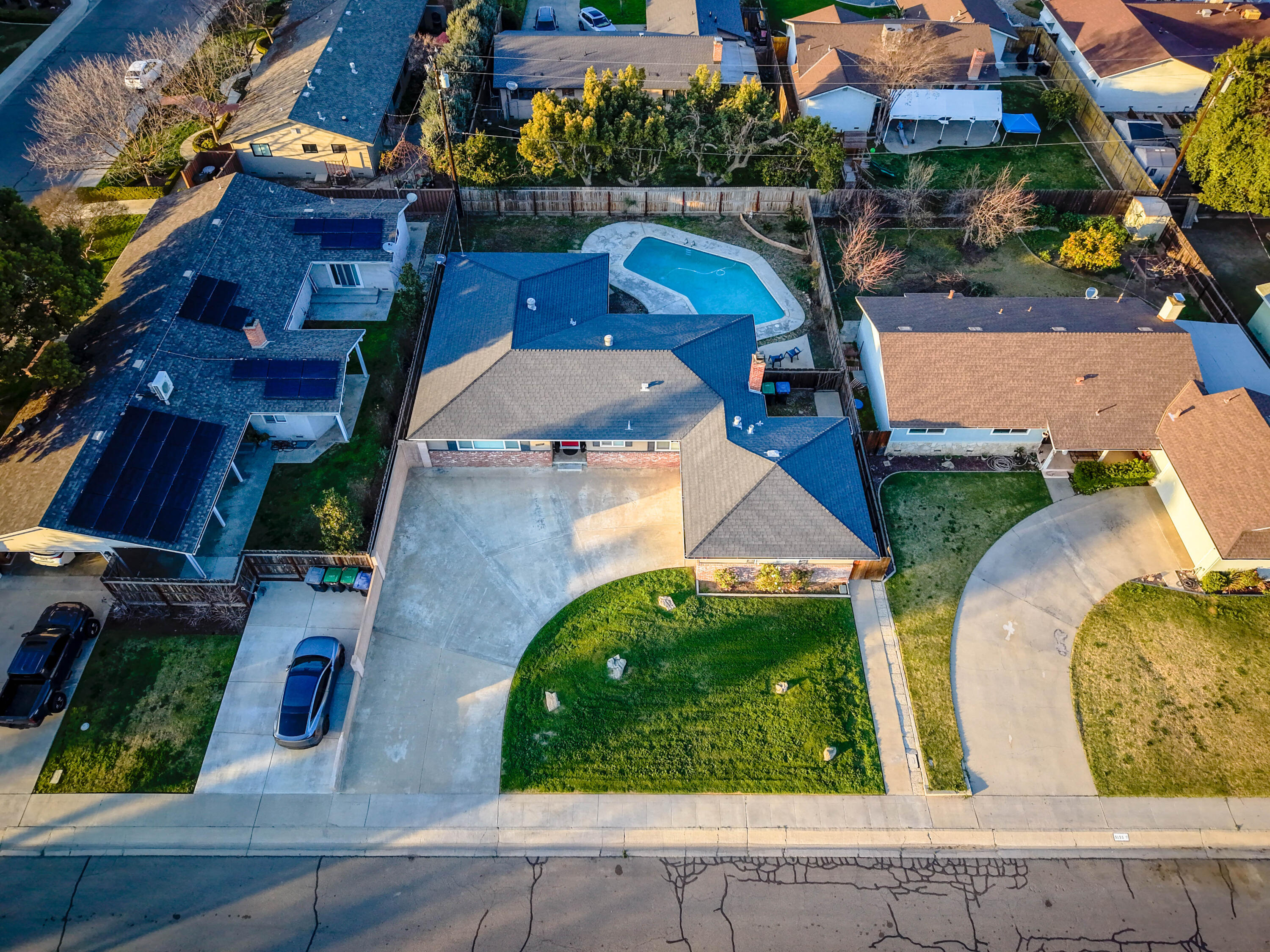 3130 W Vassar Ave, Visalia, CA 93277