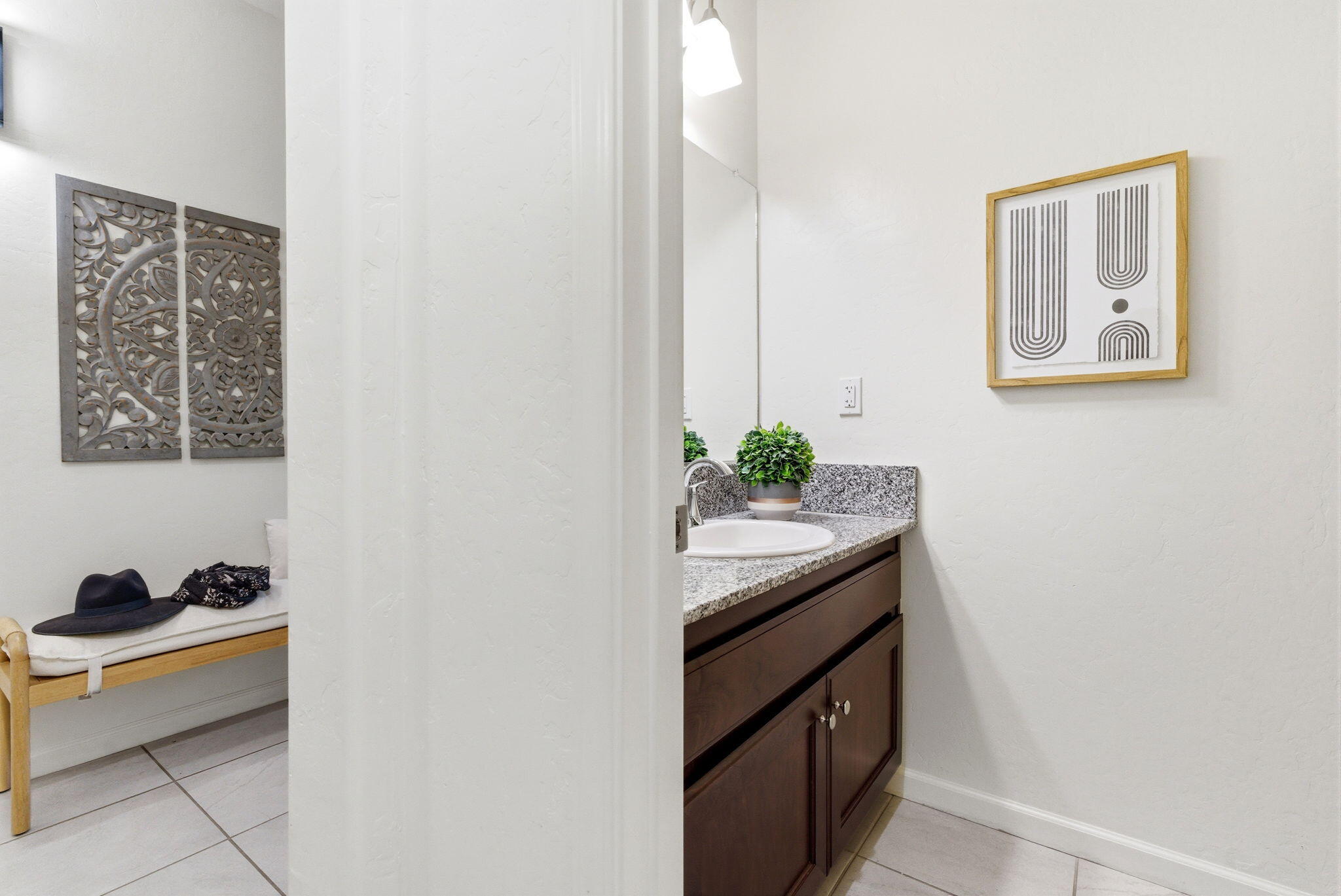 4613 W Payson Ct, Visalia, CA 93291