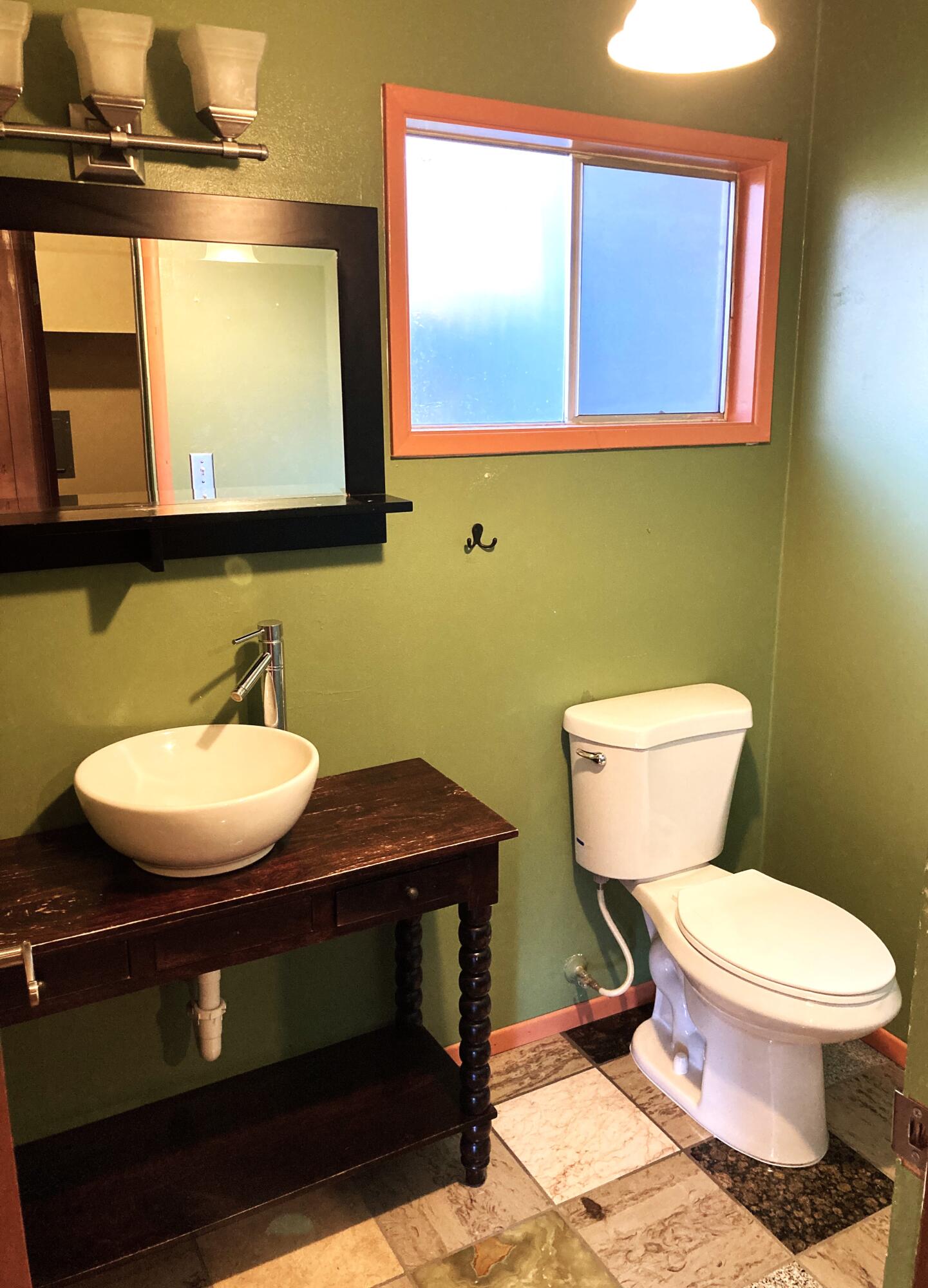 43560 Skyline Dr, Three Rivers, CA 93271