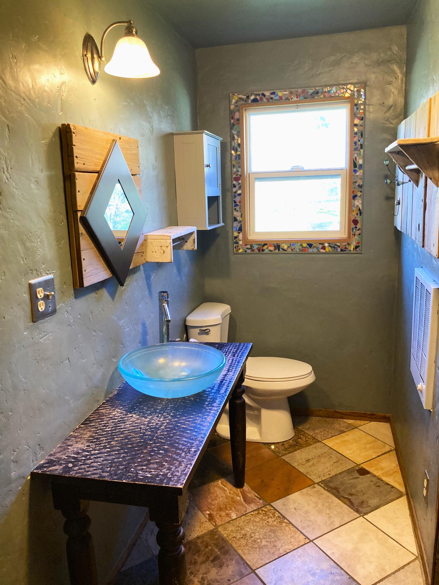 43560 Skyline Dr, Three Rivers, CA 93271