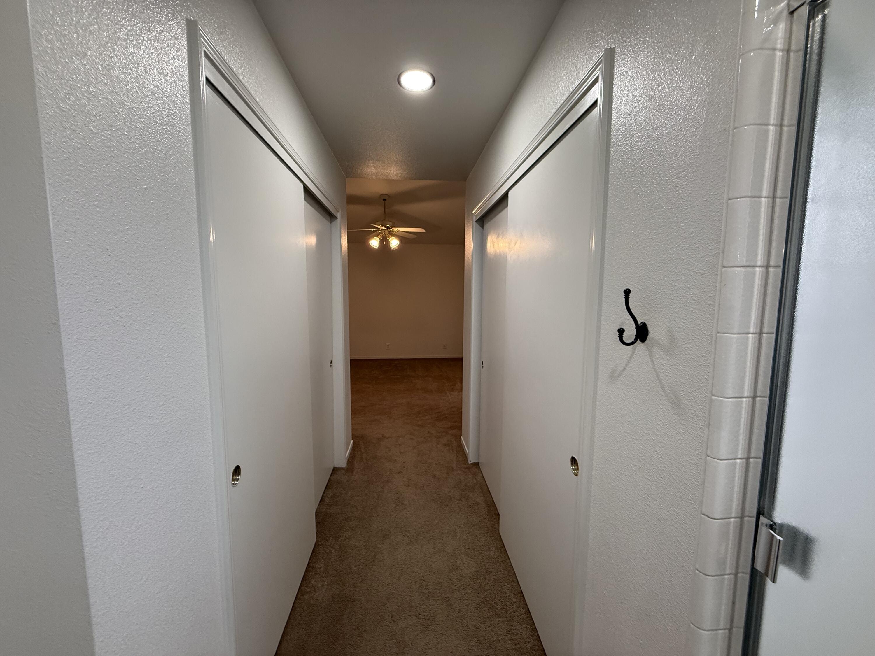 1720 E Henshaw Ave, Tulare, CA 93274