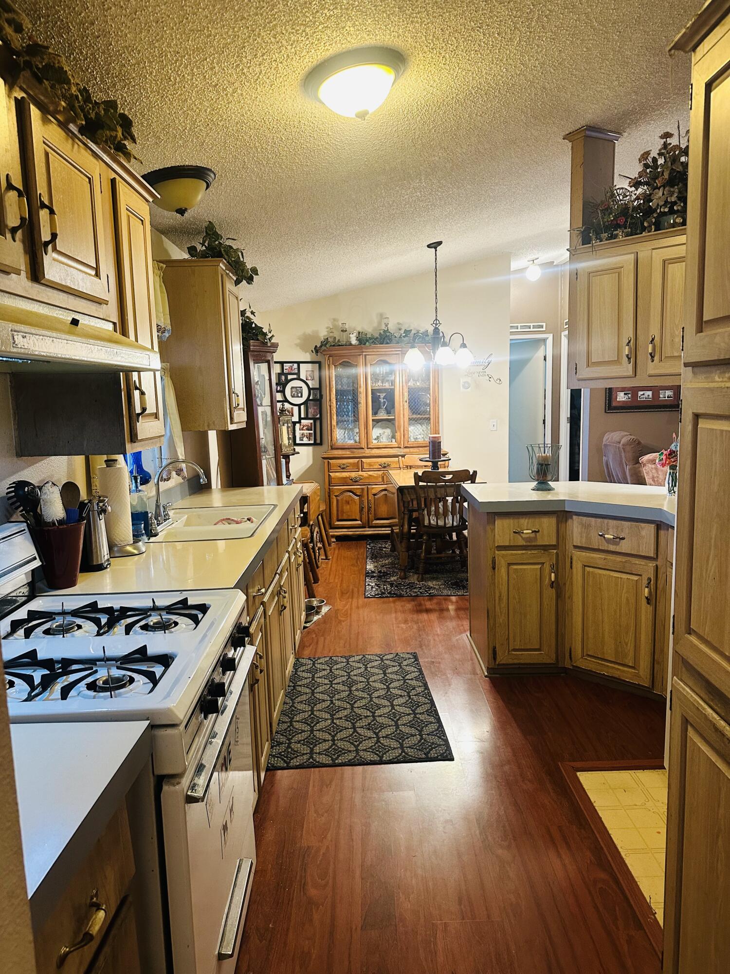 5505 W Tulare Ave #337, Visalia, CA 93277