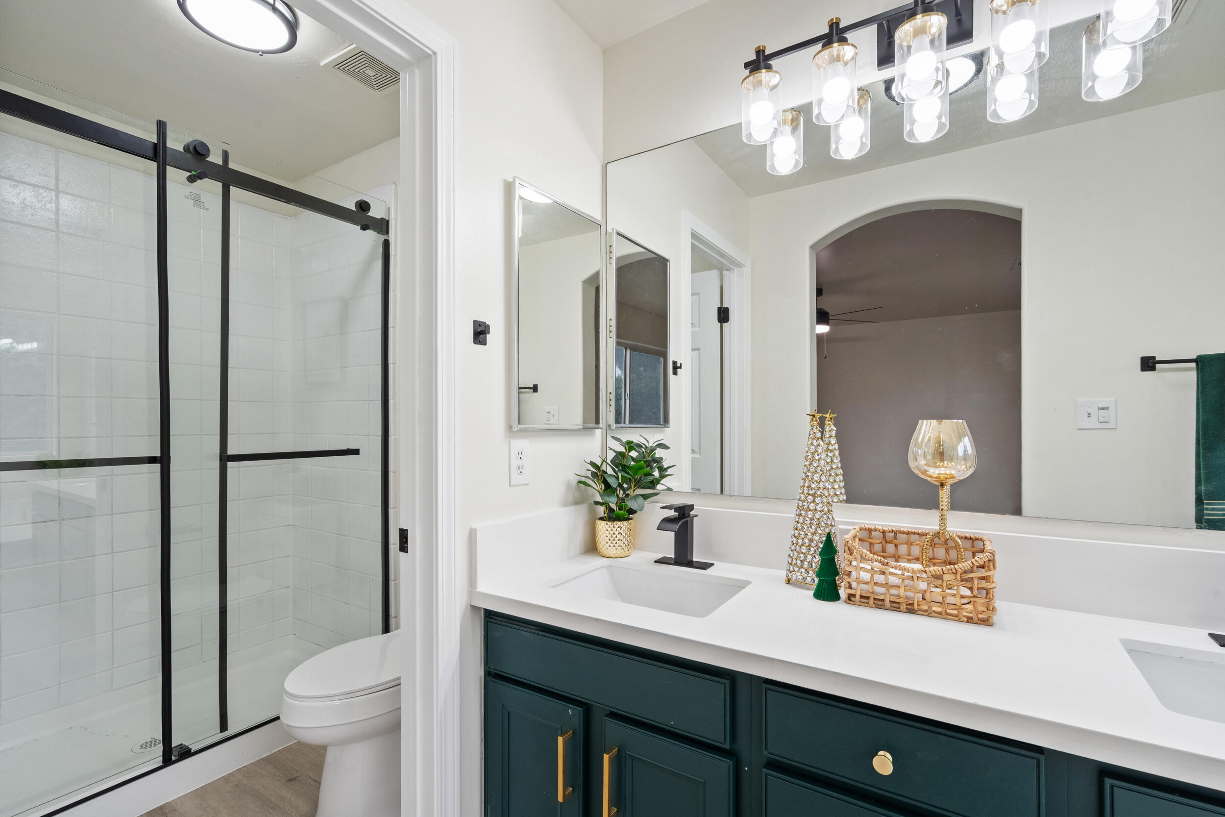 9501 Kabara Ct, Bakersfield, CA 93311