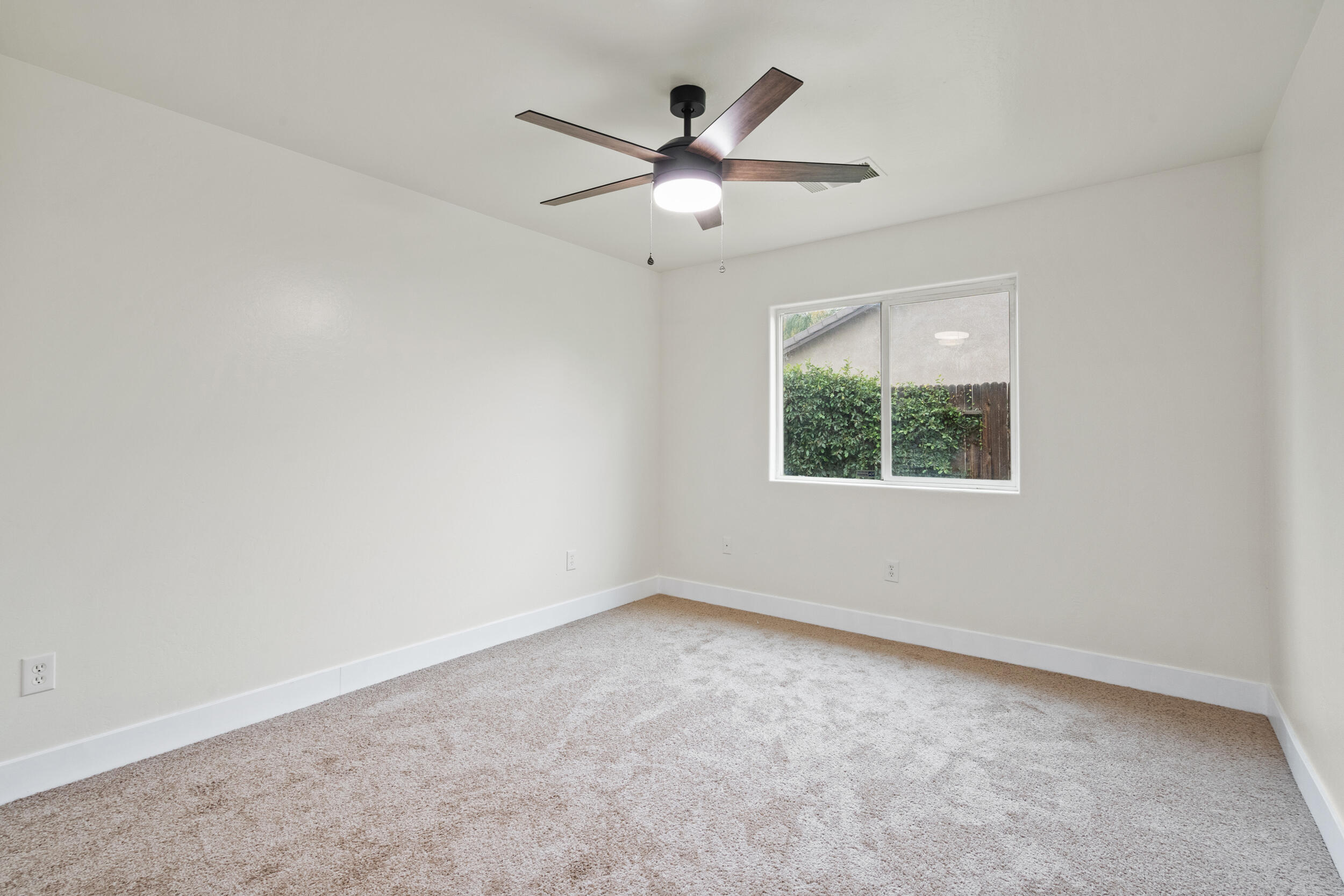 9501 Kabara Ct, Bakersfield, CA 93311