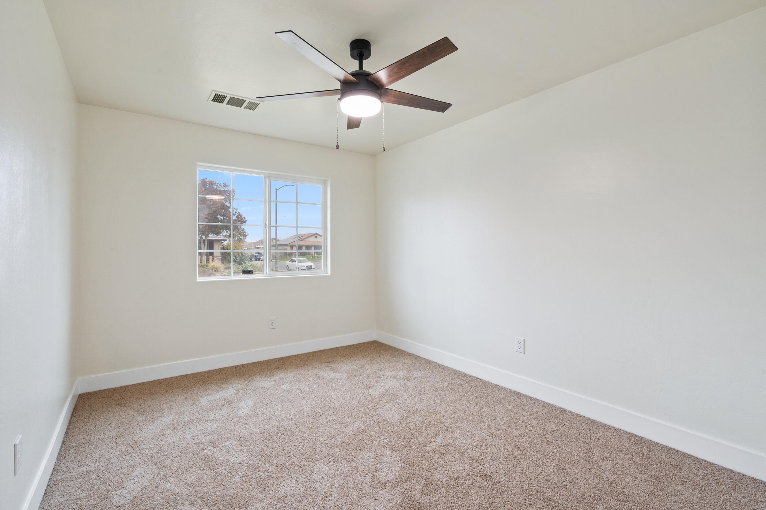 9501 Kabara Ct, Bakersfield, CA 93311