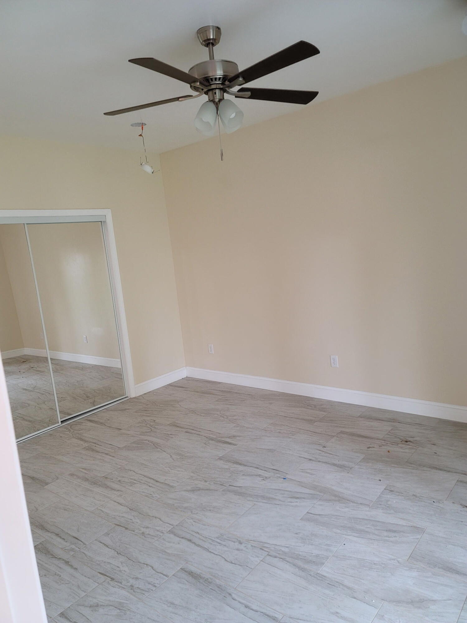 446 N 2nd St, Porterville, CA 93257