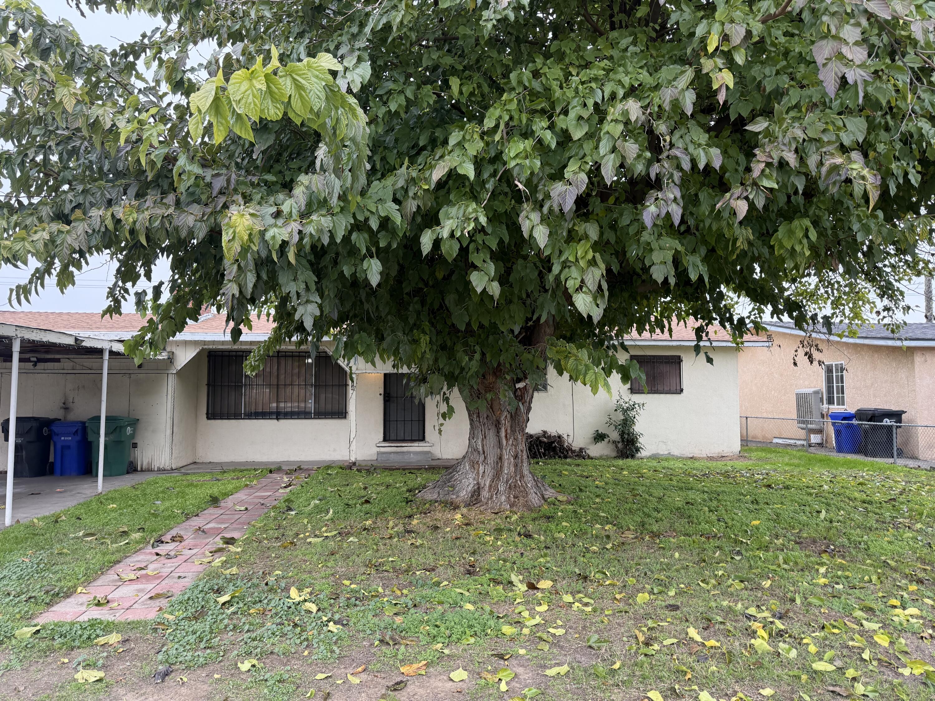 474 W Montgomery Ave, Porterville, CA 93257