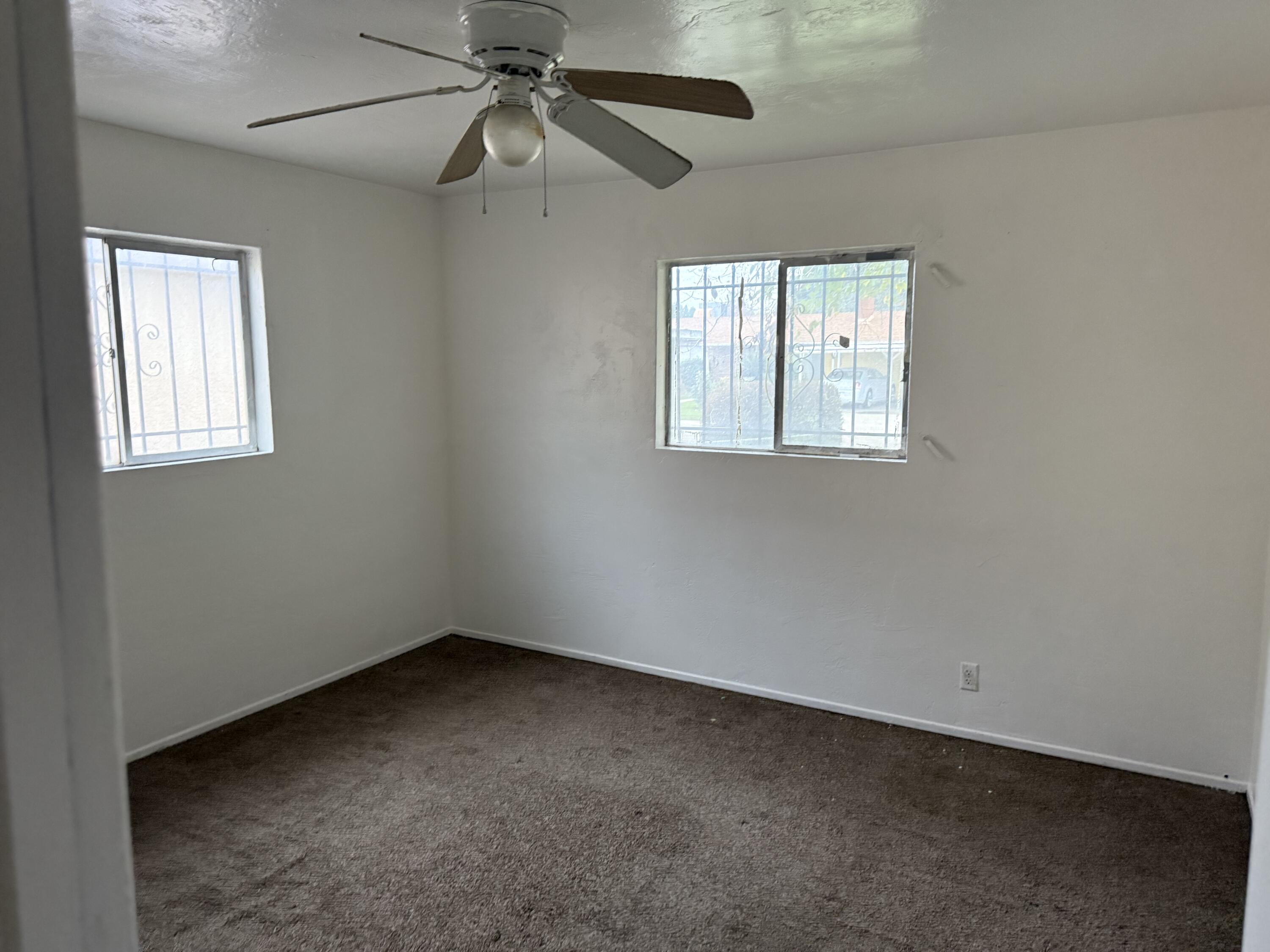 474 W Montgomery Ave, Porterville, CA 93257