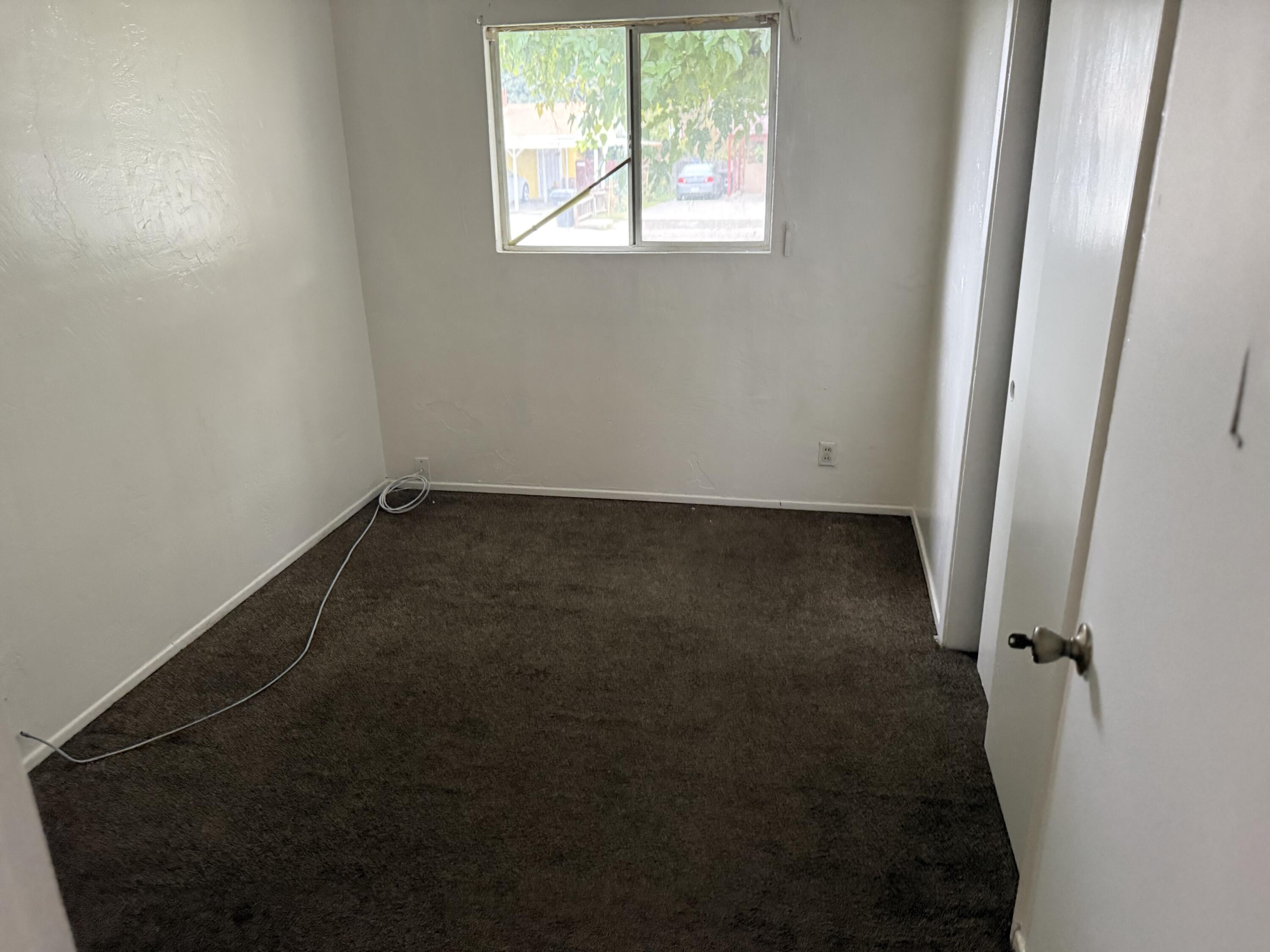 474 W Montgomery Ave, Porterville, CA 93257