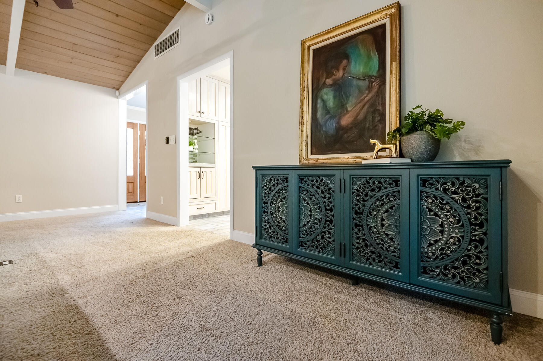 345 N Todd St, Visalia, CA 93291