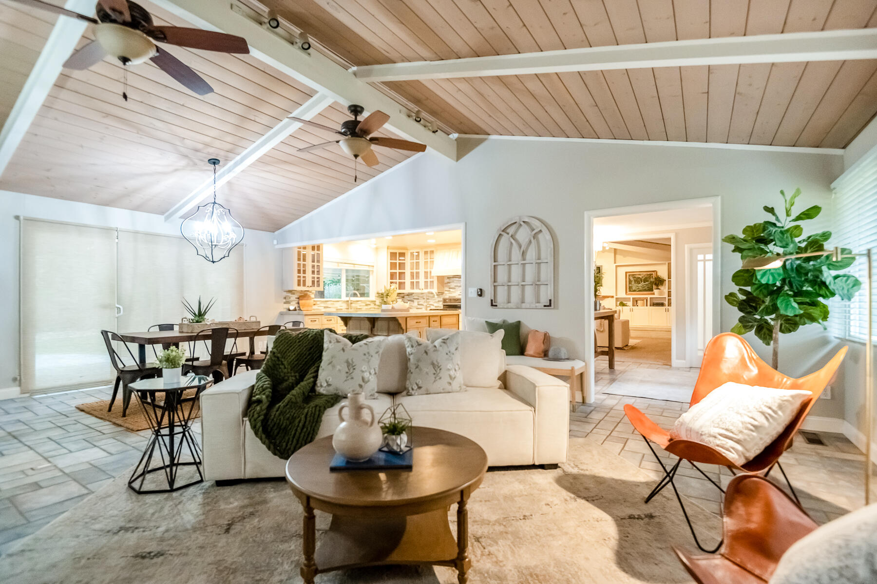 345 N Todd St, Visalia, CA 93291