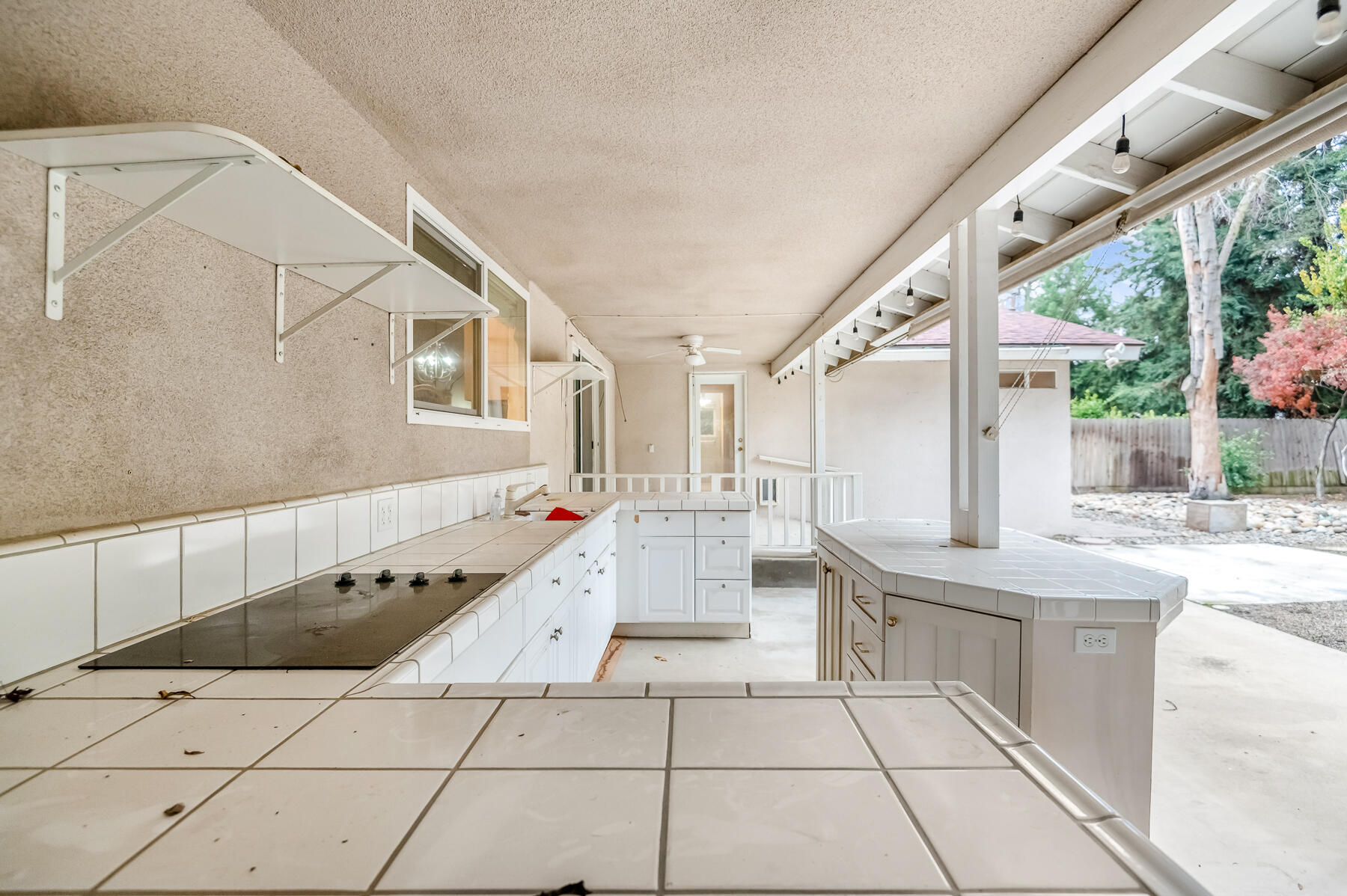 345 N Todd St, Visalia, CA 93291