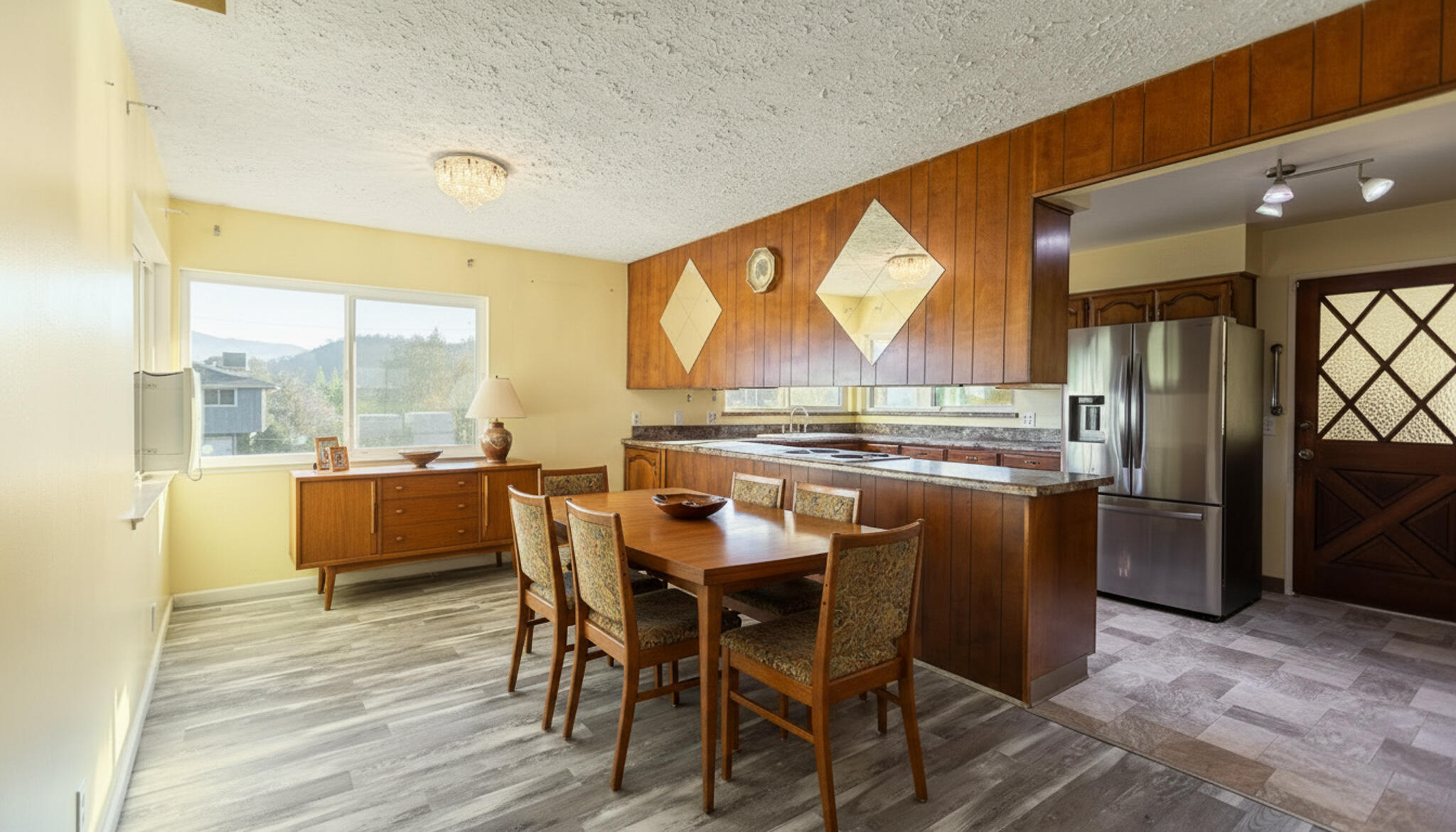 34622 La Paloma Dr, Springville, CA 93265