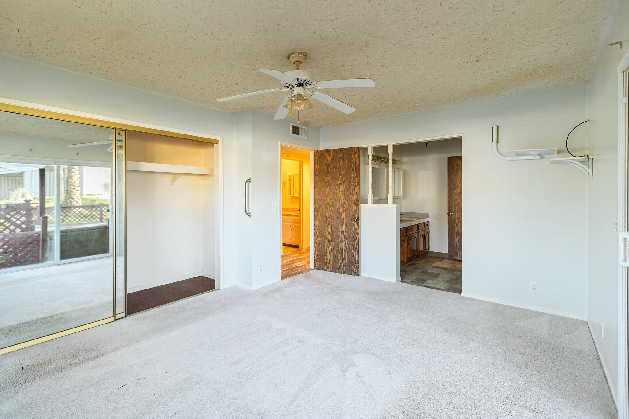 34622 La Paloma Dr, Springville, CA 93265