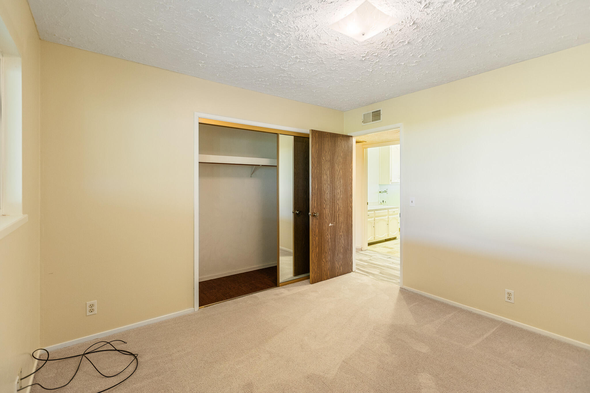 34622 La Paloma Dr, Springville, CA 93265