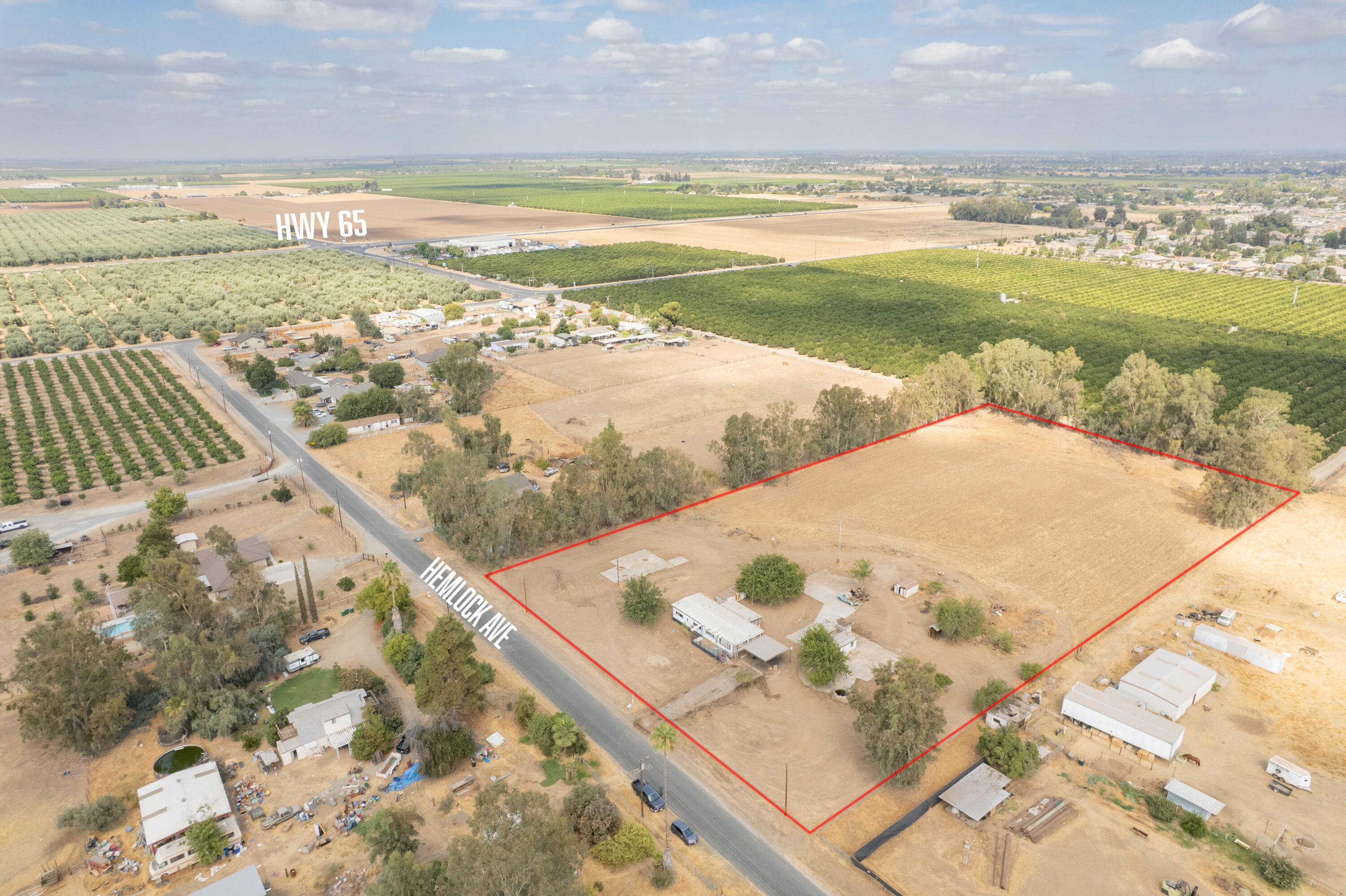 610 Hemlock Ave, Porterville, CA 93257