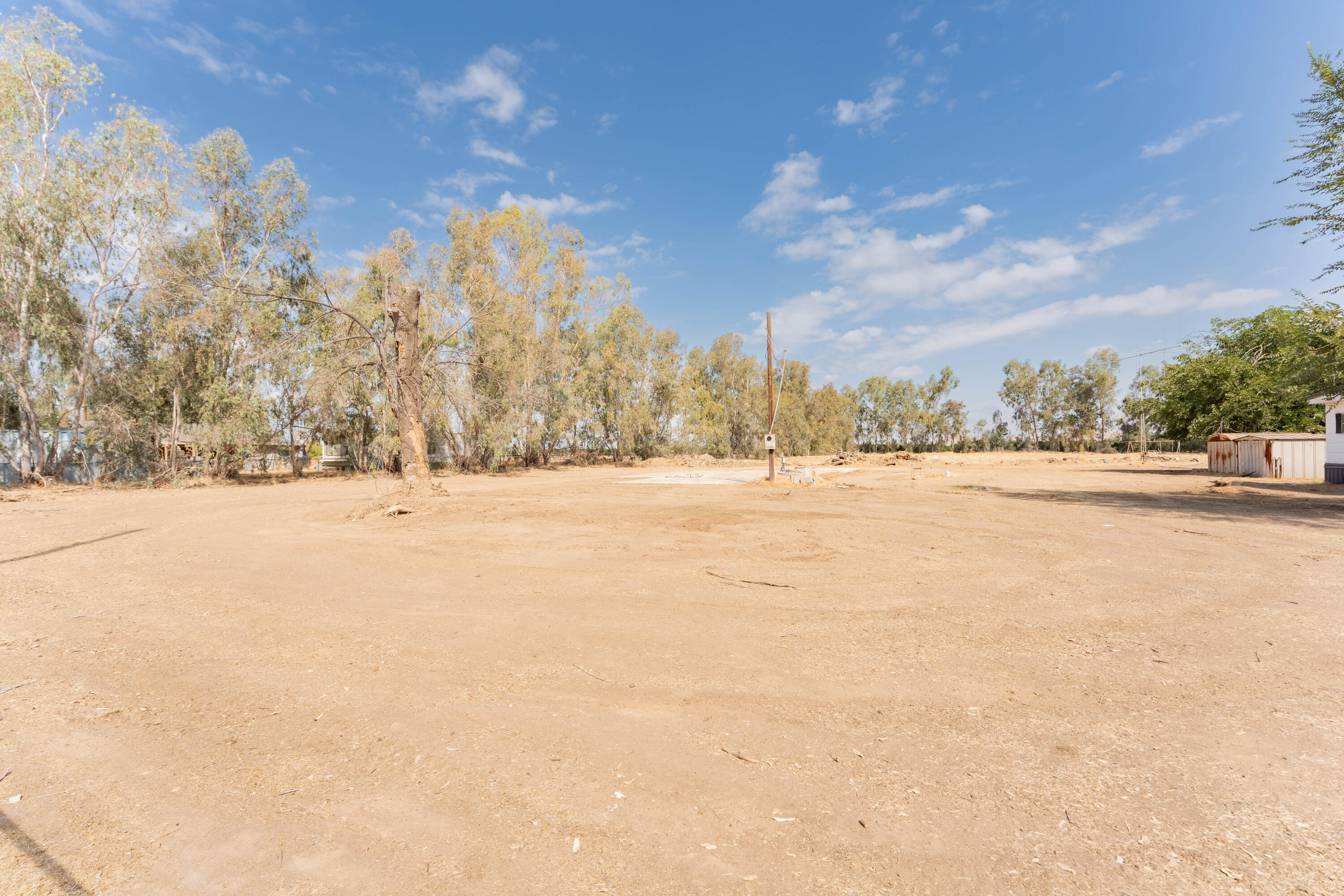 610 Hemlock Ave, Porterville, CA 93257