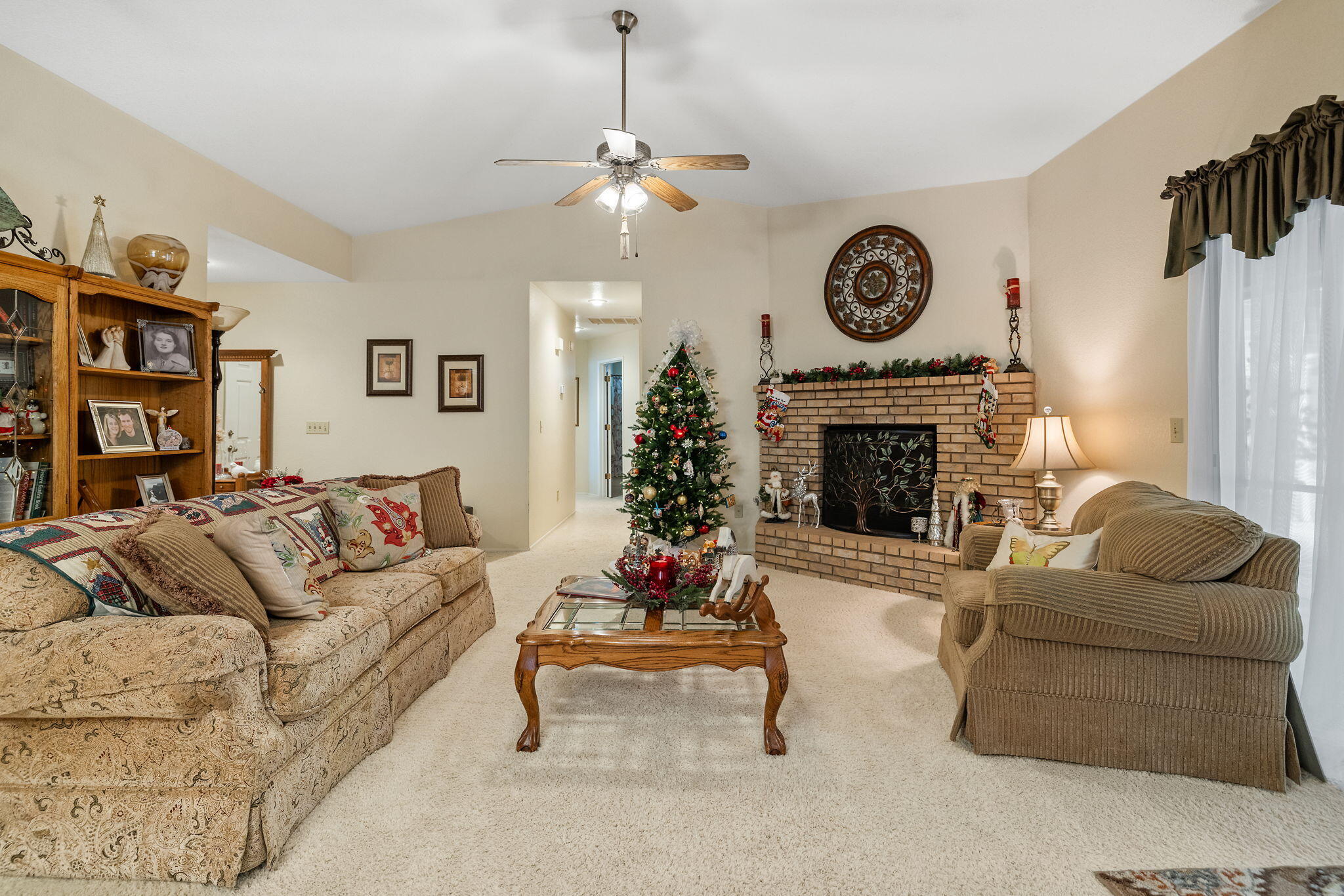 615 N Orange Ave, Exeter, CA 93221