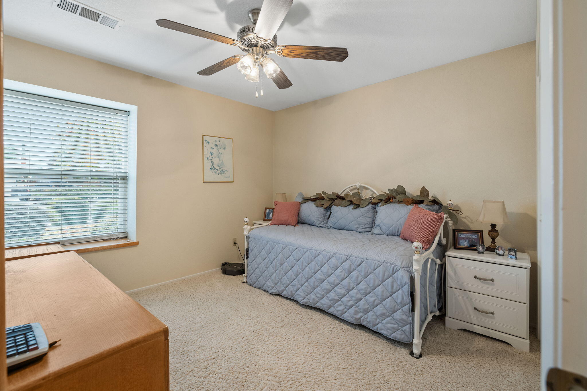 615 N Orange Ave, Exeter, CA 93221