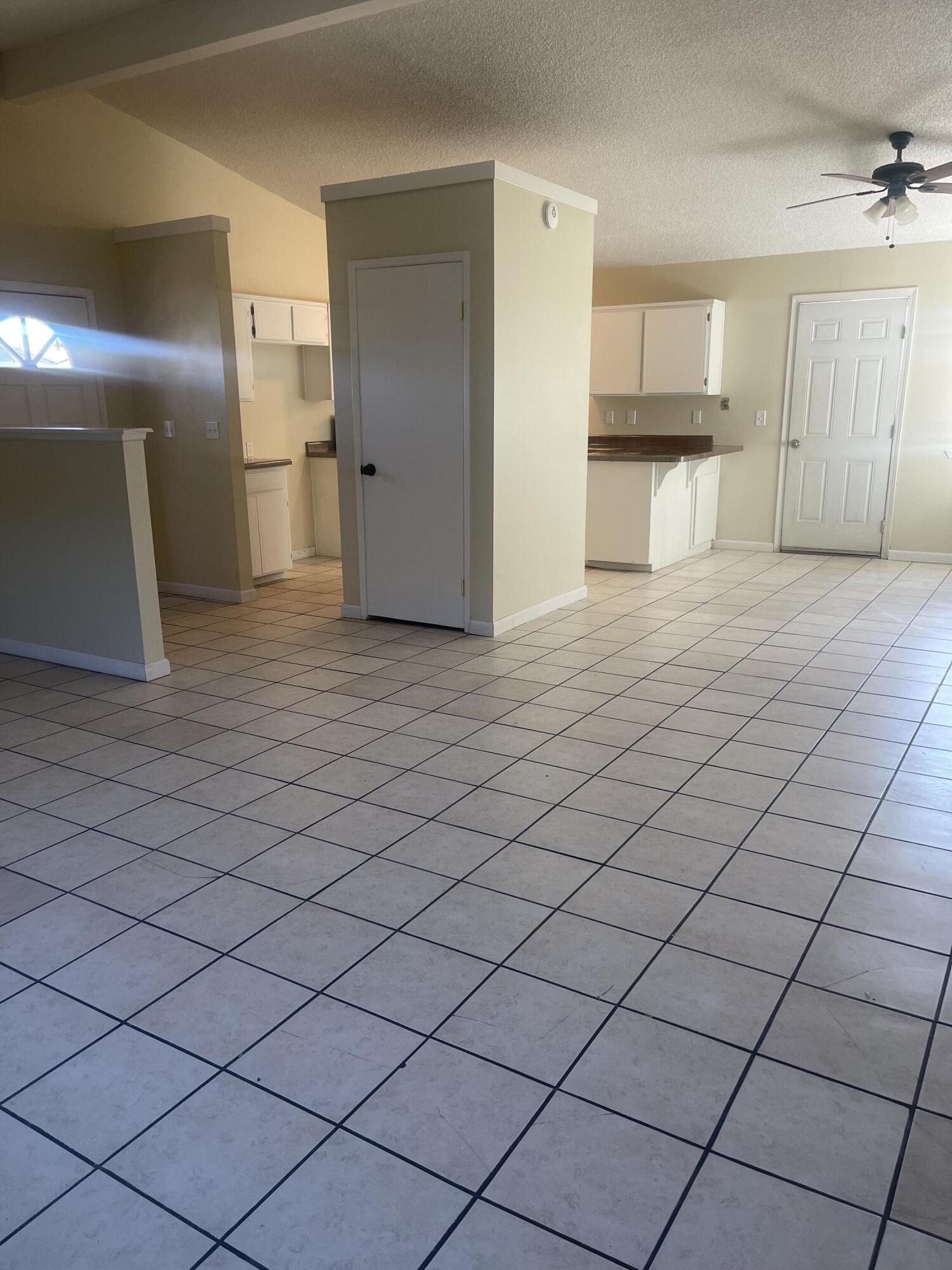333 E Pleasant St, Coalinga, CA 93210