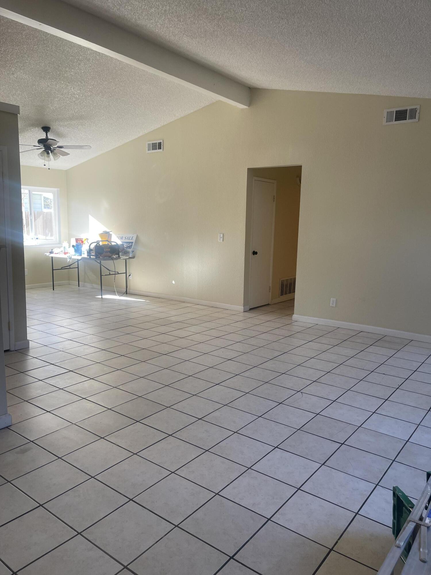 333 E Pleasant St, Coalinga, CA 93210