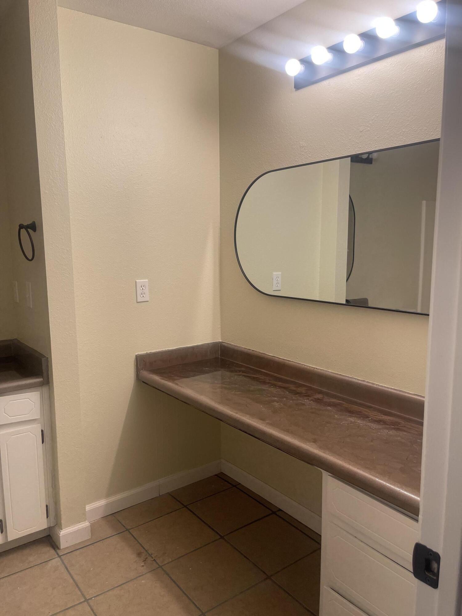 333 E Pleasant St, Coalinga, CA 93210