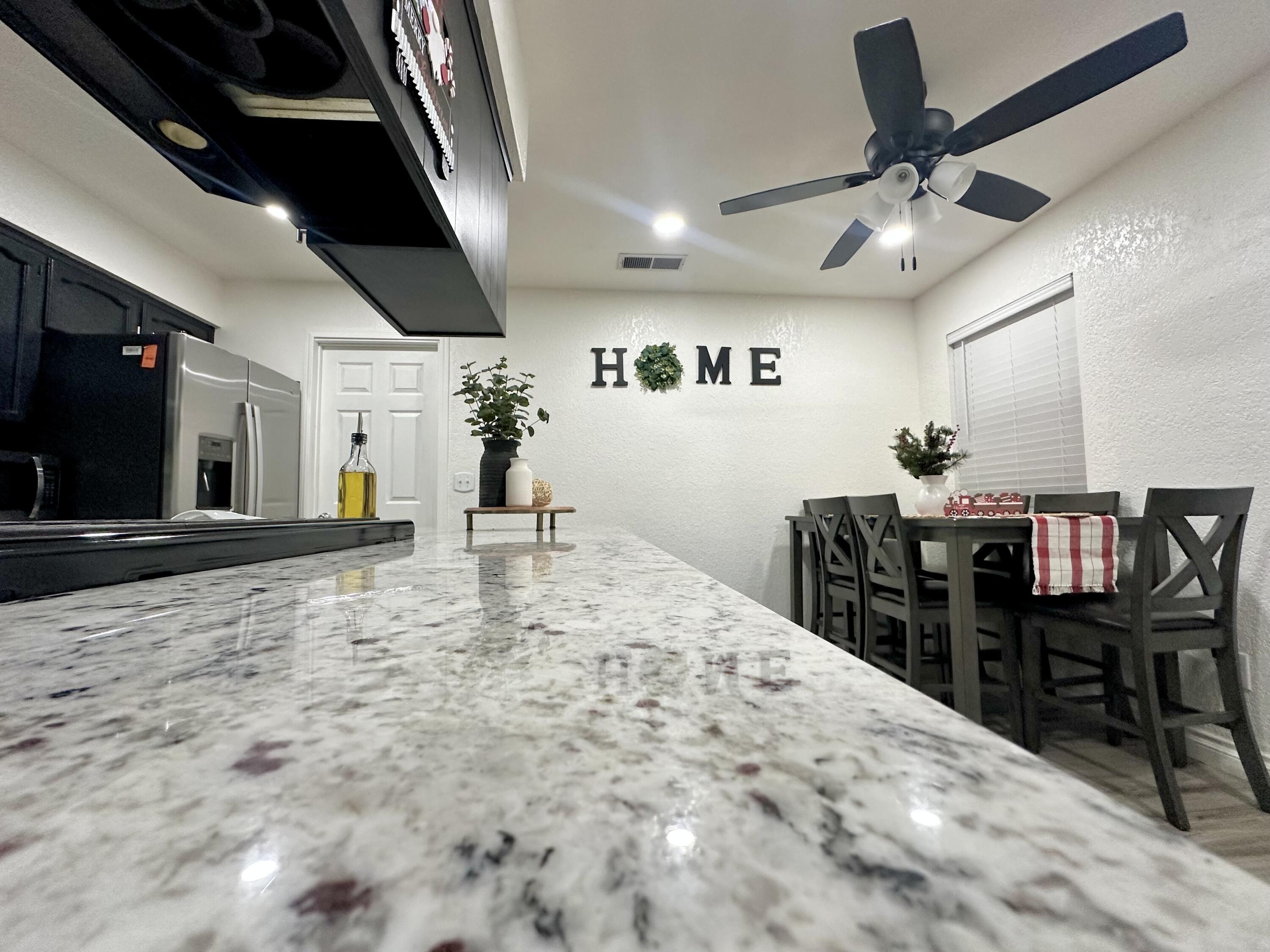 1060 W Thurman Ave, Porterville, CA 93257