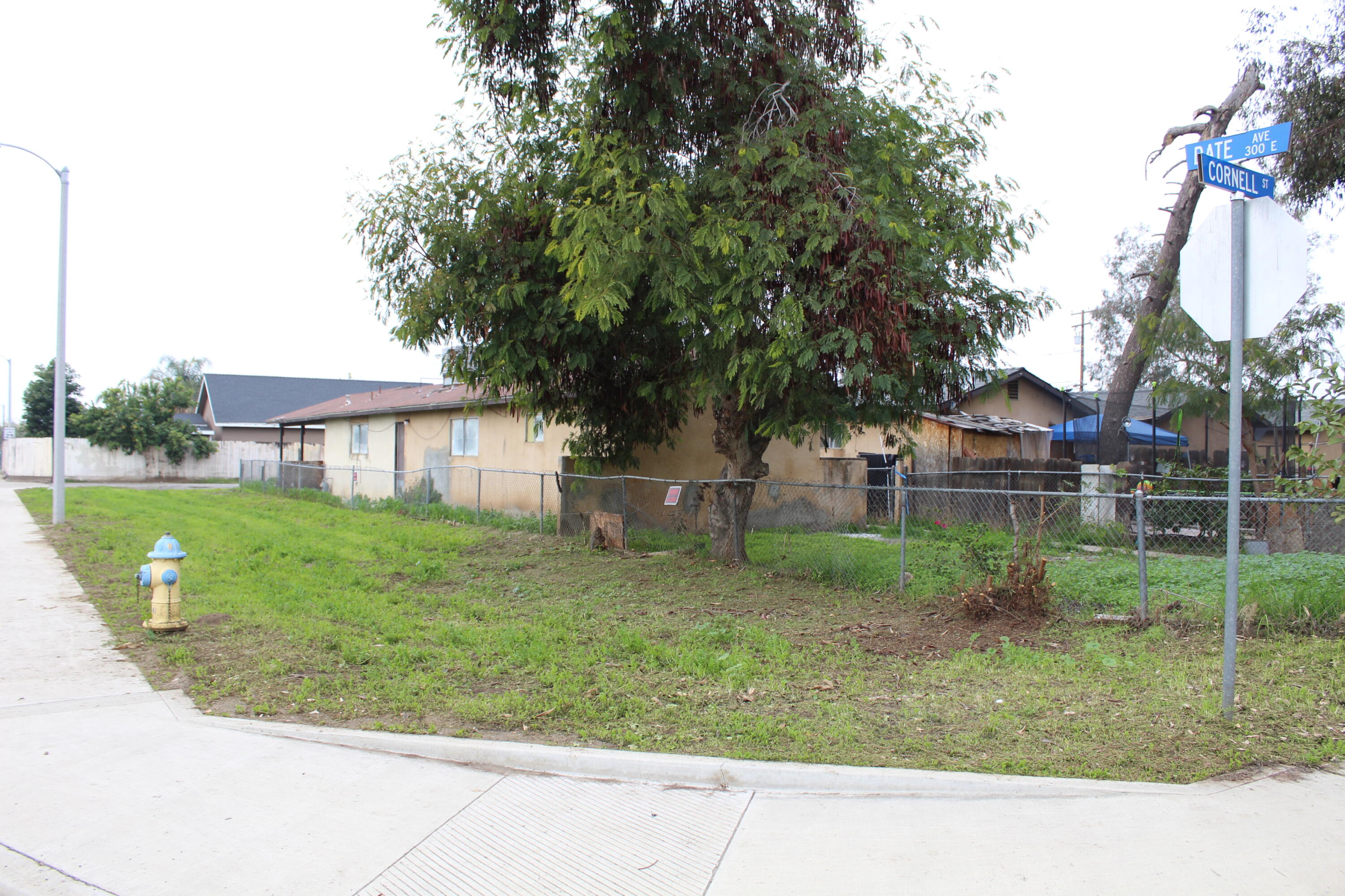 389 S Cornell St, Porterville, CA 93257