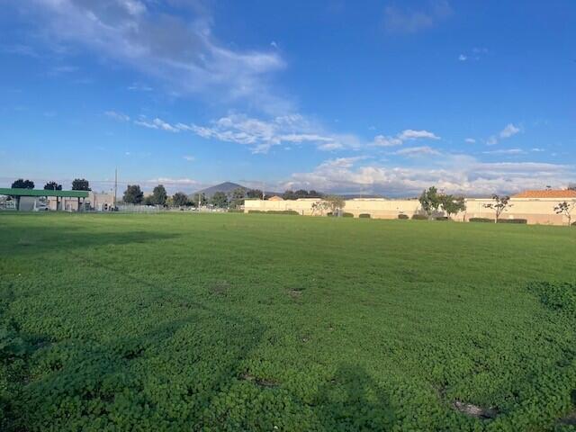 1425 E Henderson Ave, Porterville, CA 93257